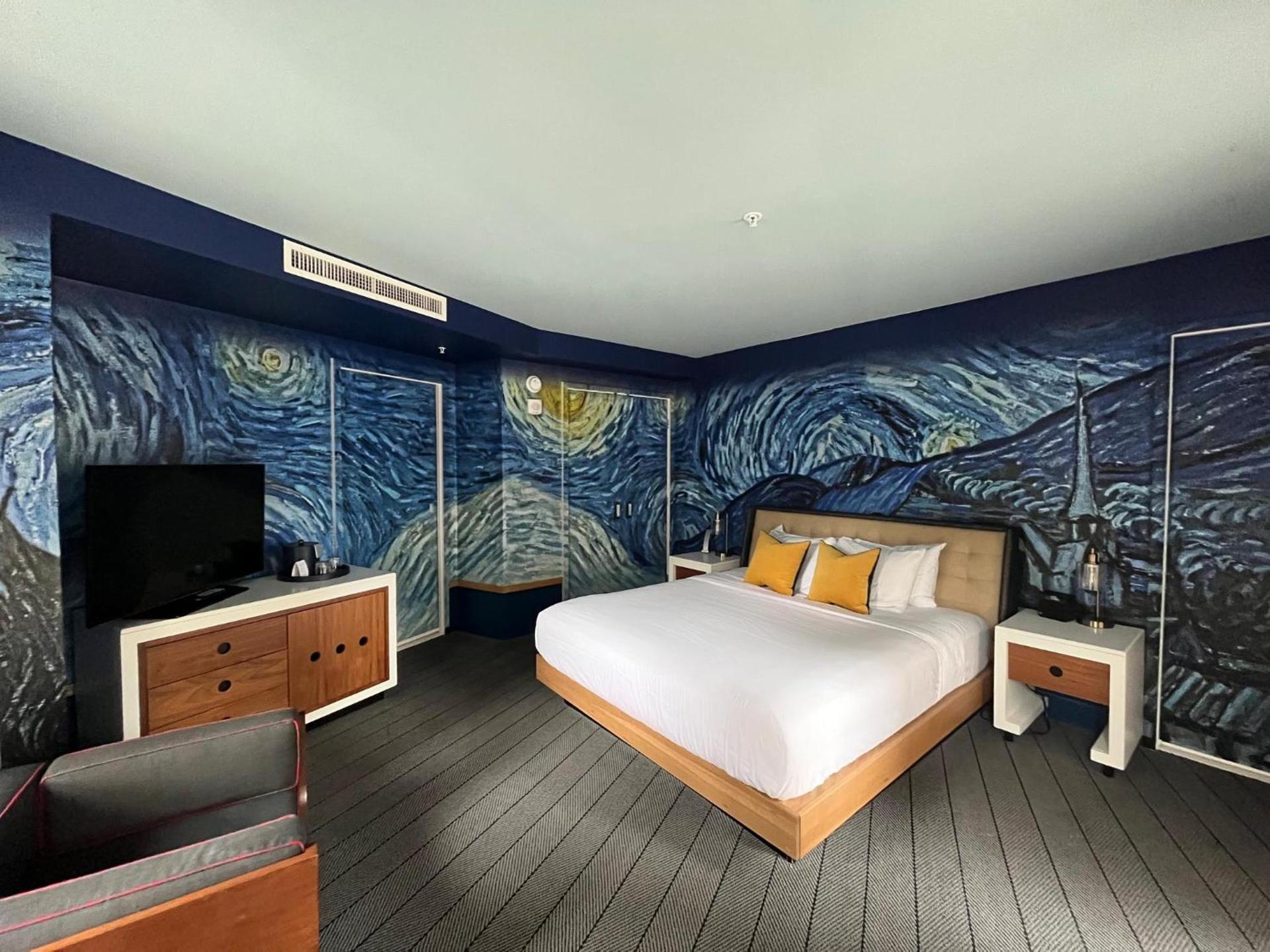 Kimpton Schofield Hotel by IHG photo 54