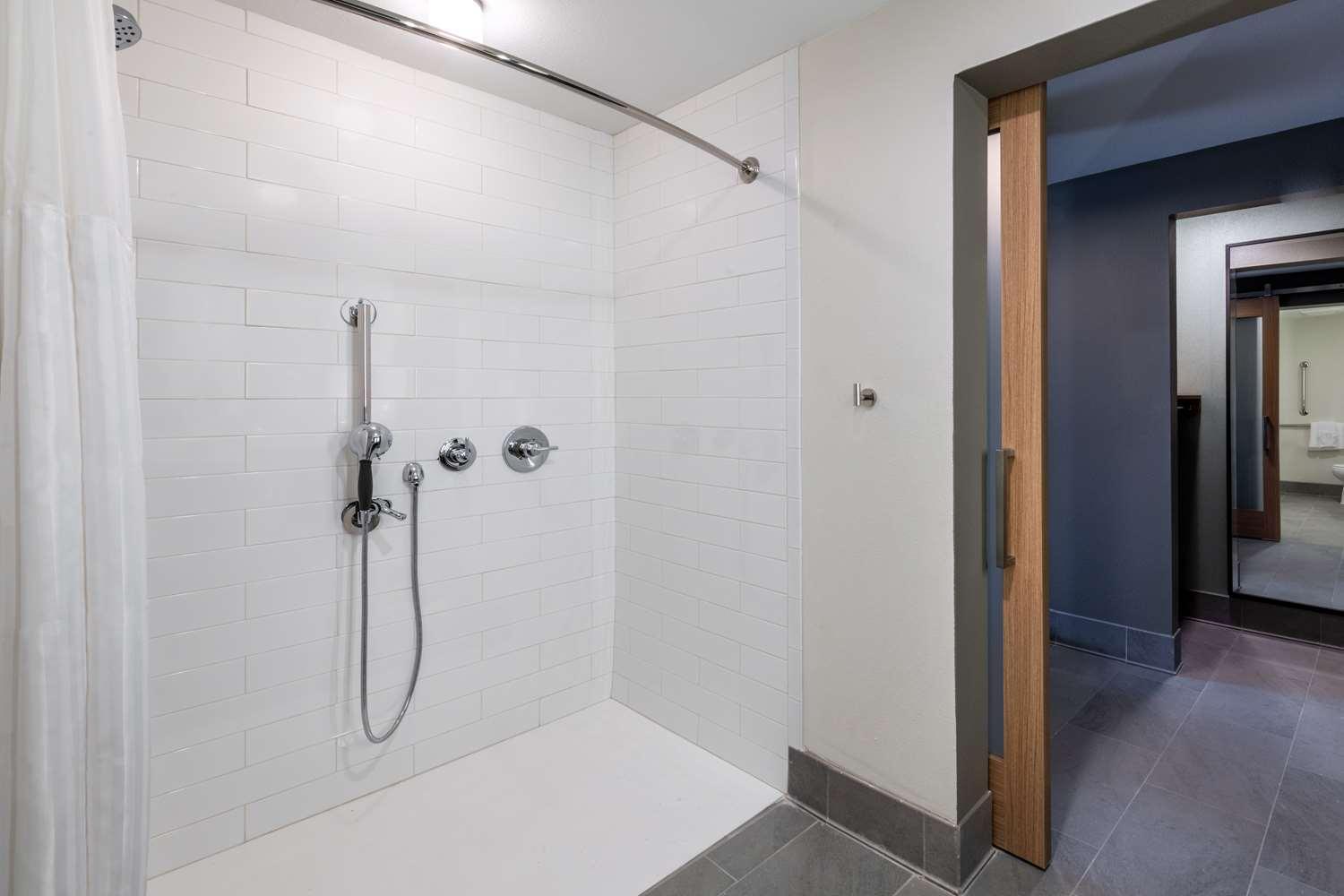 Hilton Garden Inn Longmont photo 35