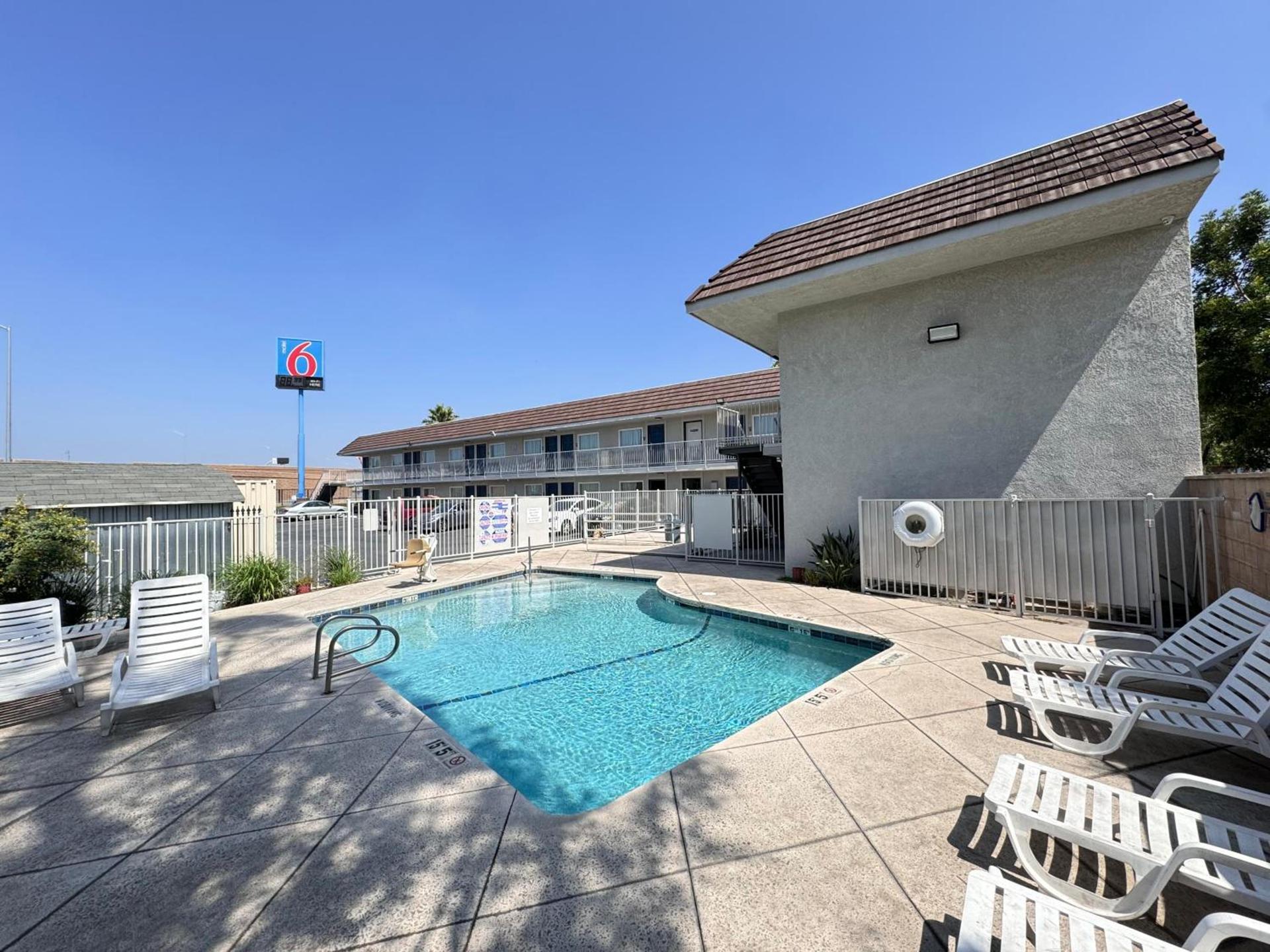 Motel 6 Ontario, CA - Airport photo 27