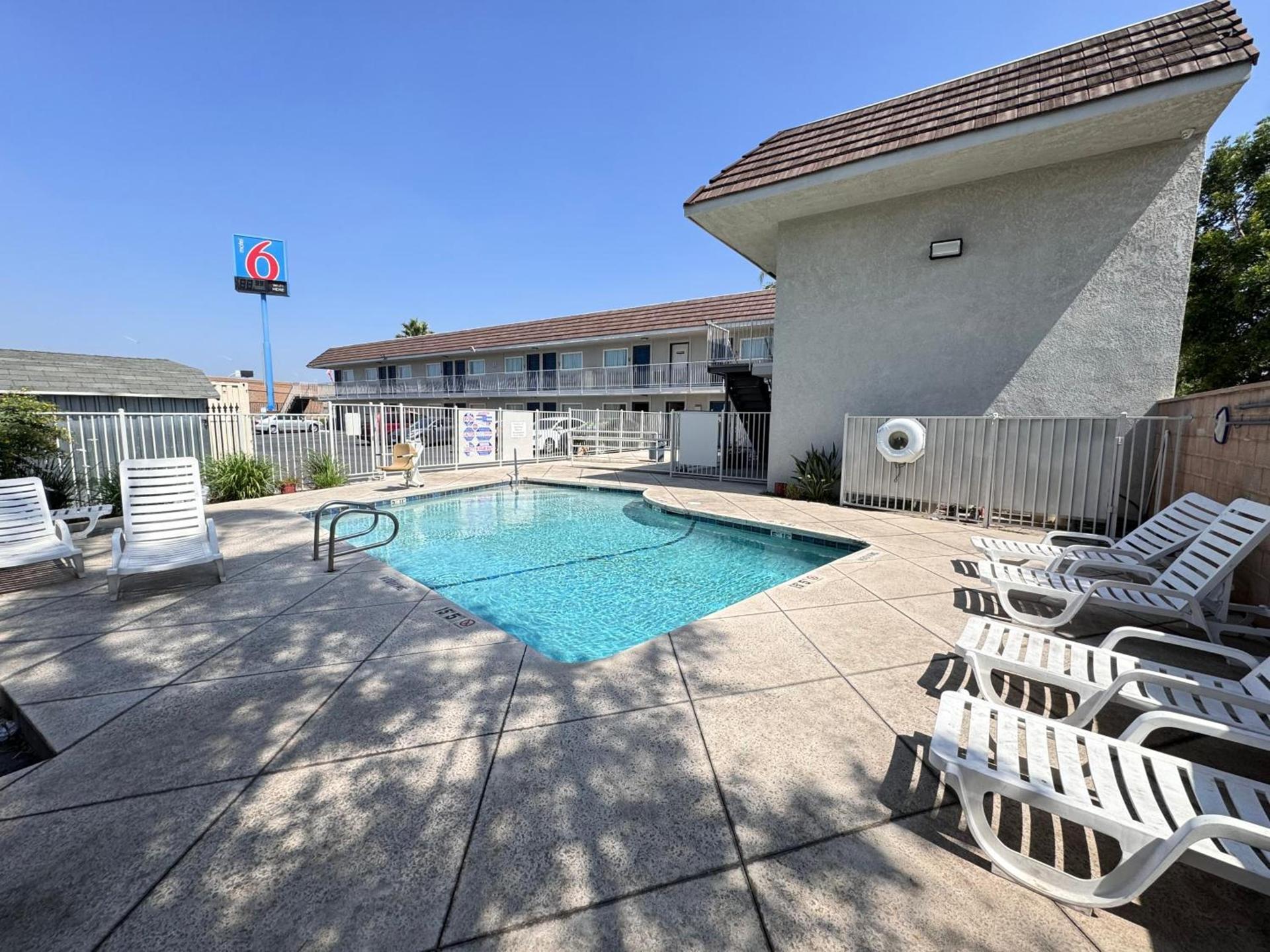 Motel 6 Ontario, CA - Airport photo 30