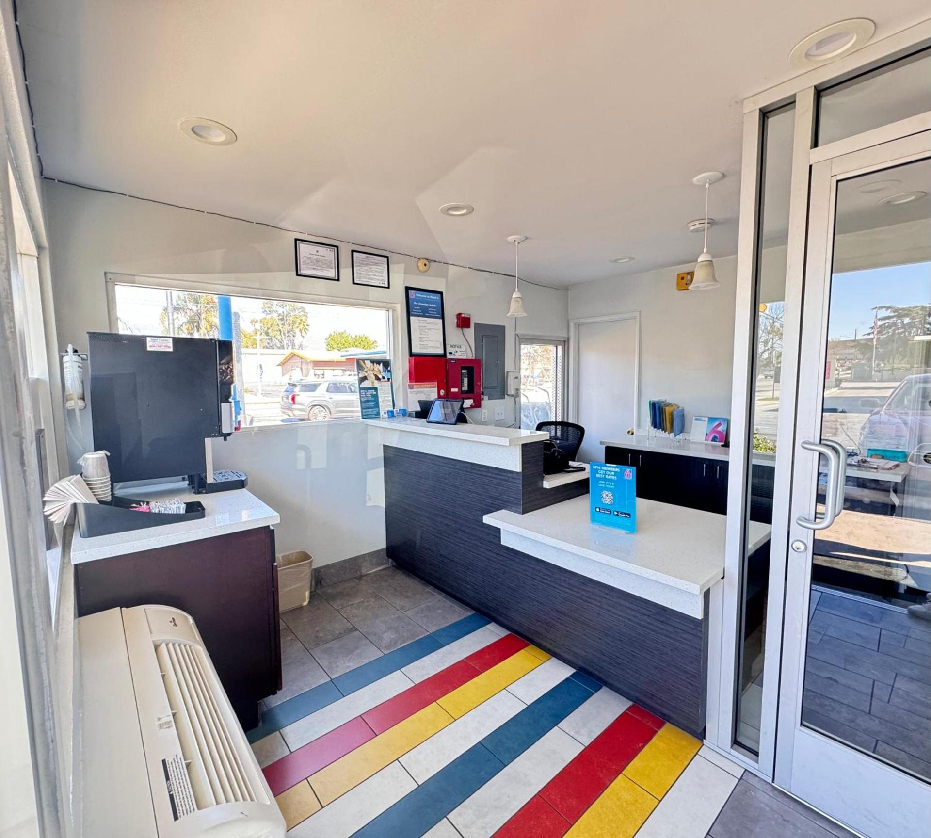 Motel 6 Ontario, CA - Airport photo 40