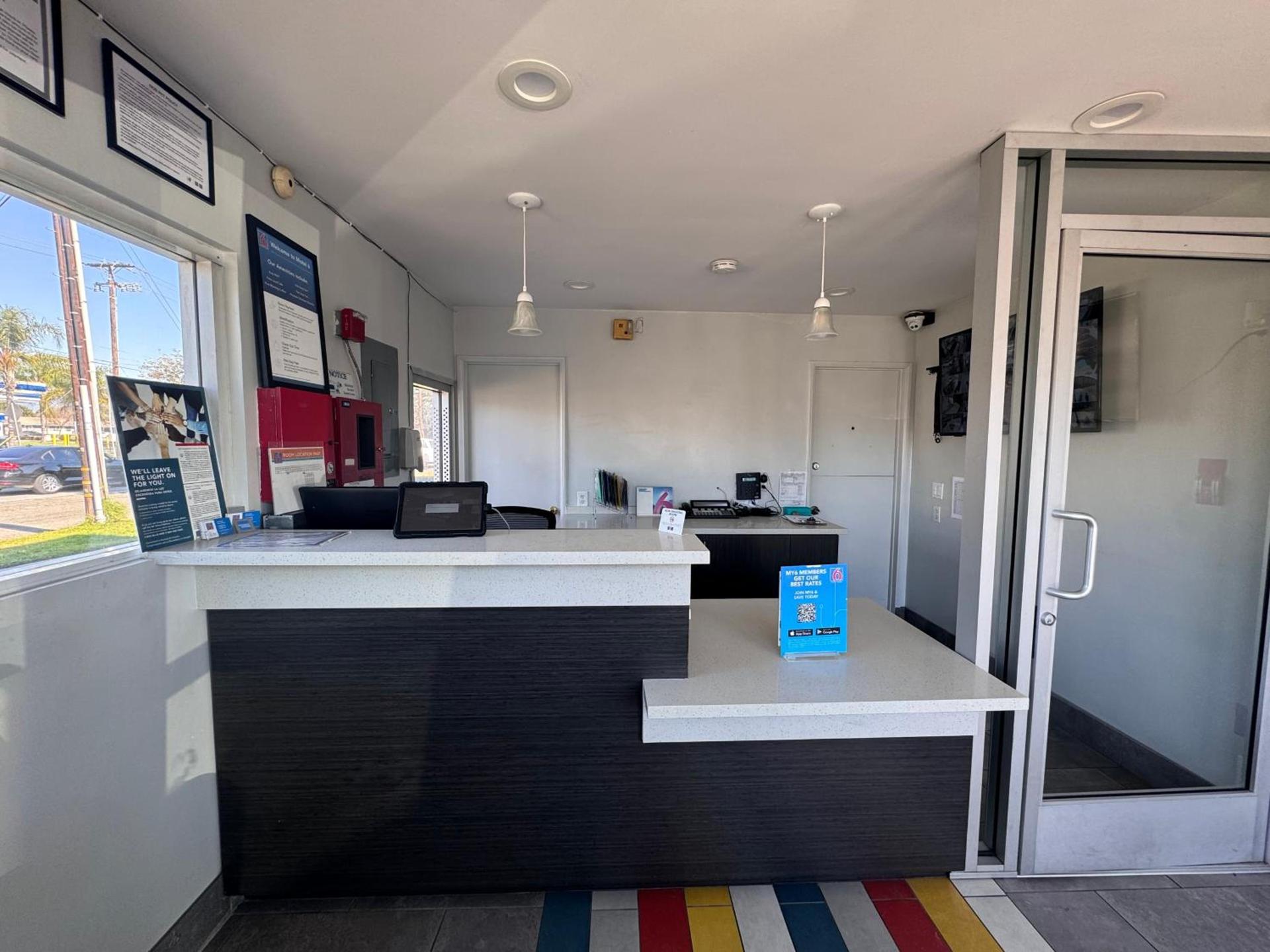 Motel 6 Ontario, CA - Airport photo 38