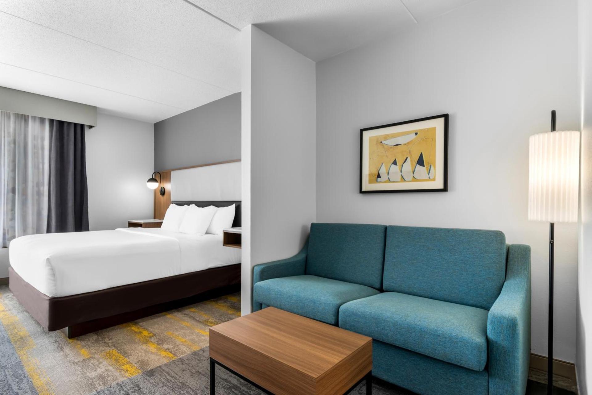 Comfort Inn & Suites York North photo 32