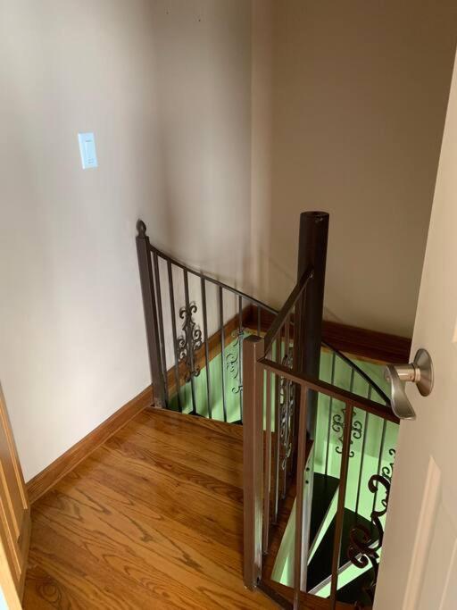 3 Story with Indoor Pool, Indoor Racquetball Court photo 63