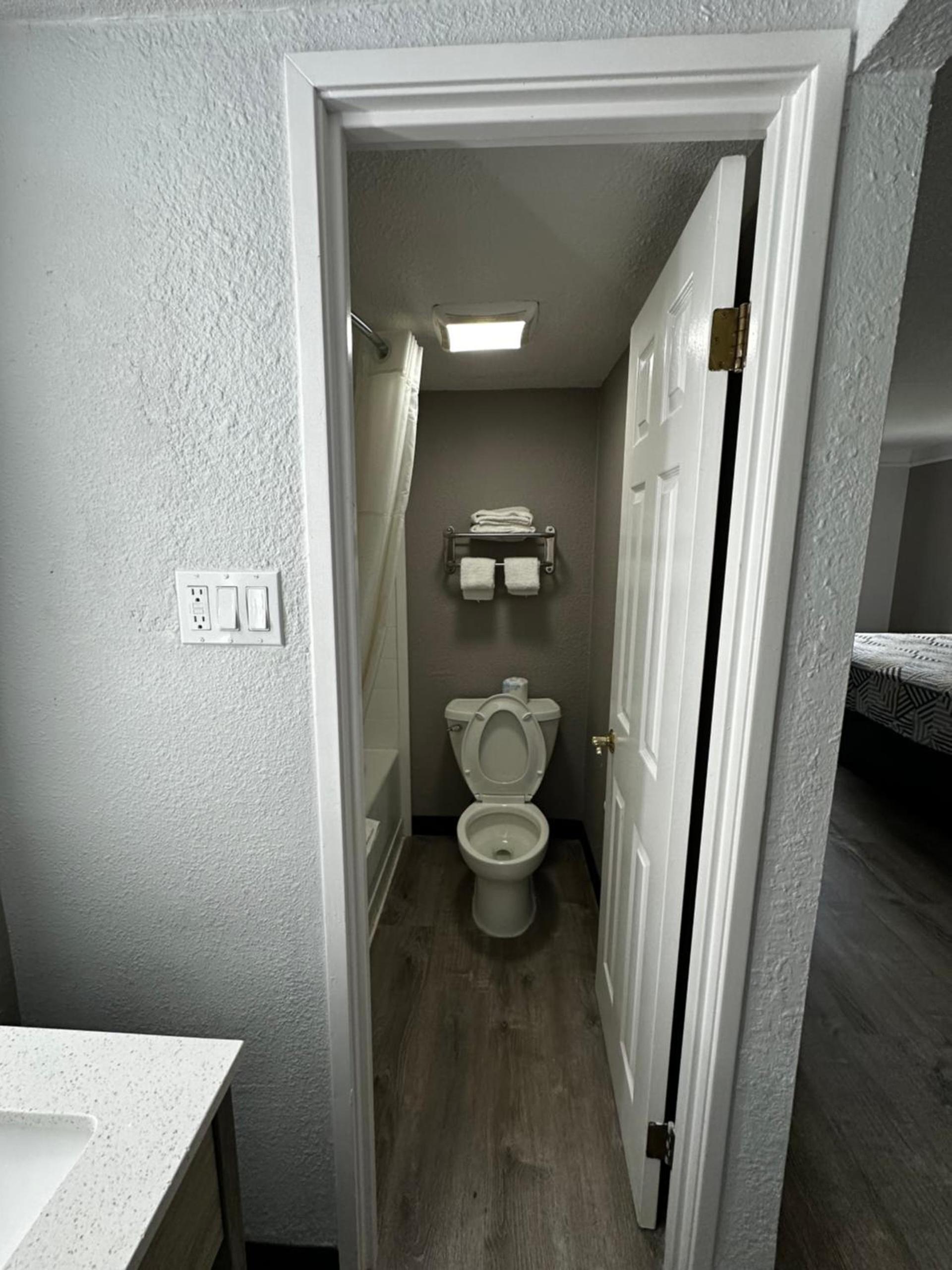 Motel 6-Hazelwood, MO photo 19