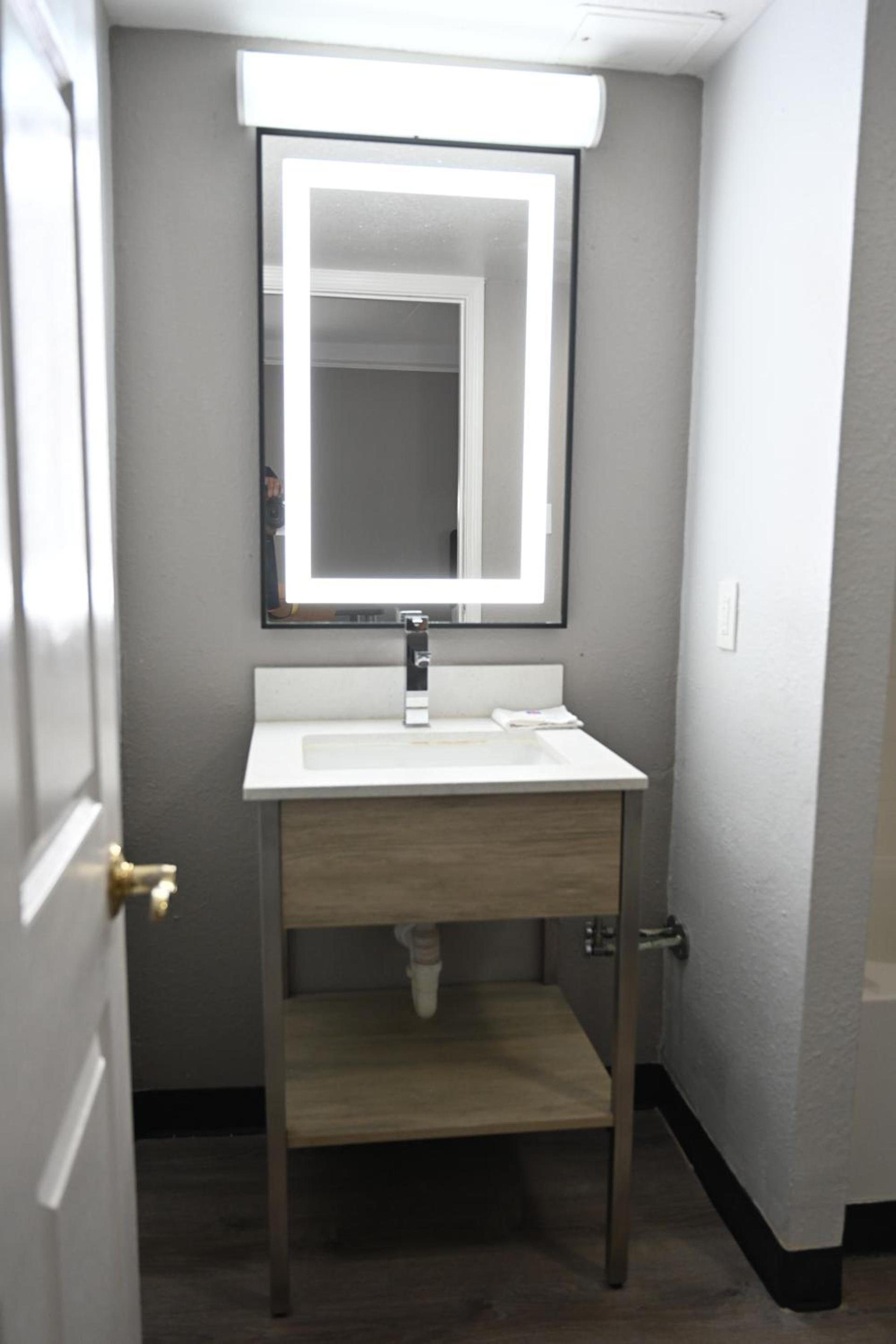 Motel 6-Hazelwood, MO photo 23