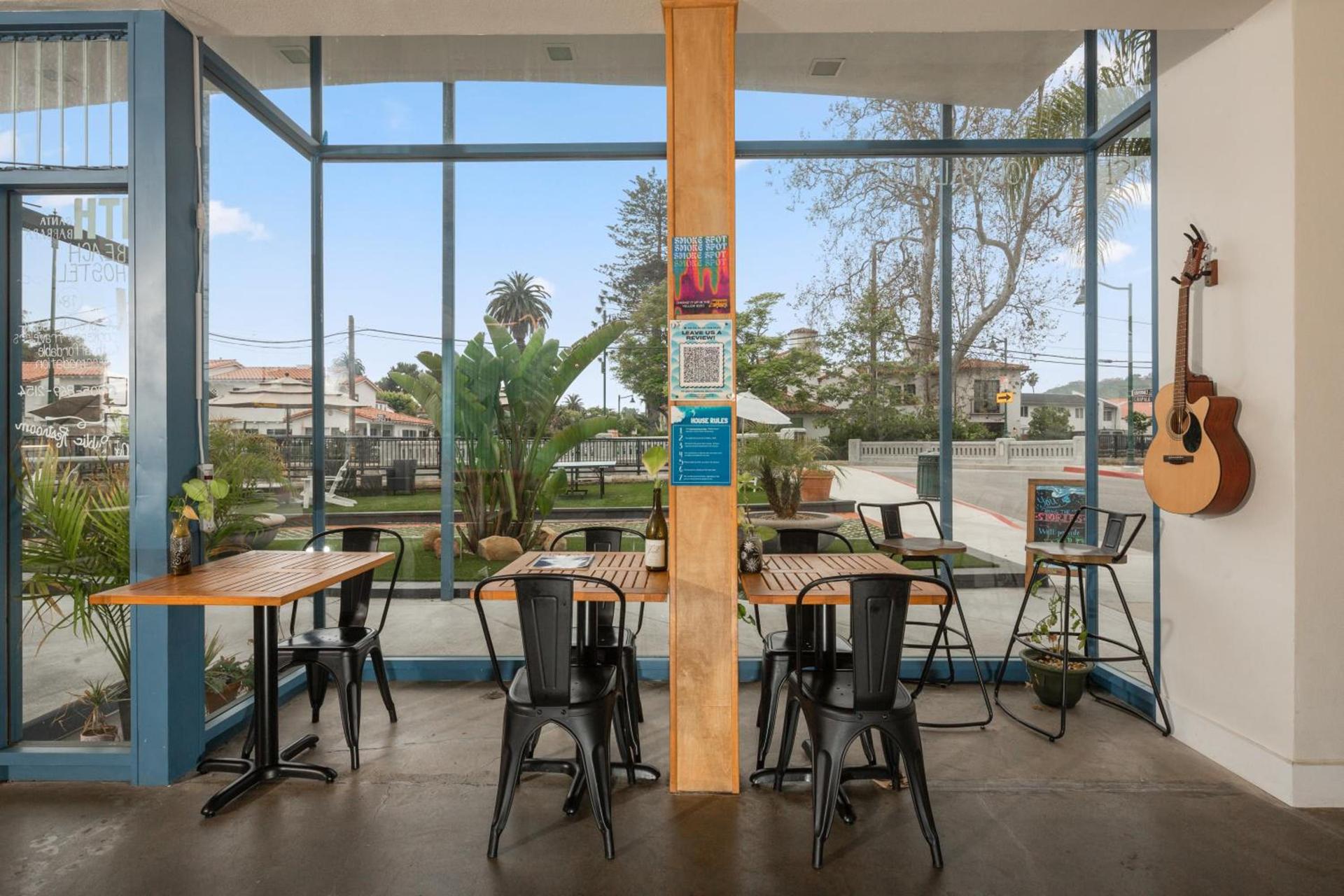 ITH Santa Barbara Surf Hostel photo 6