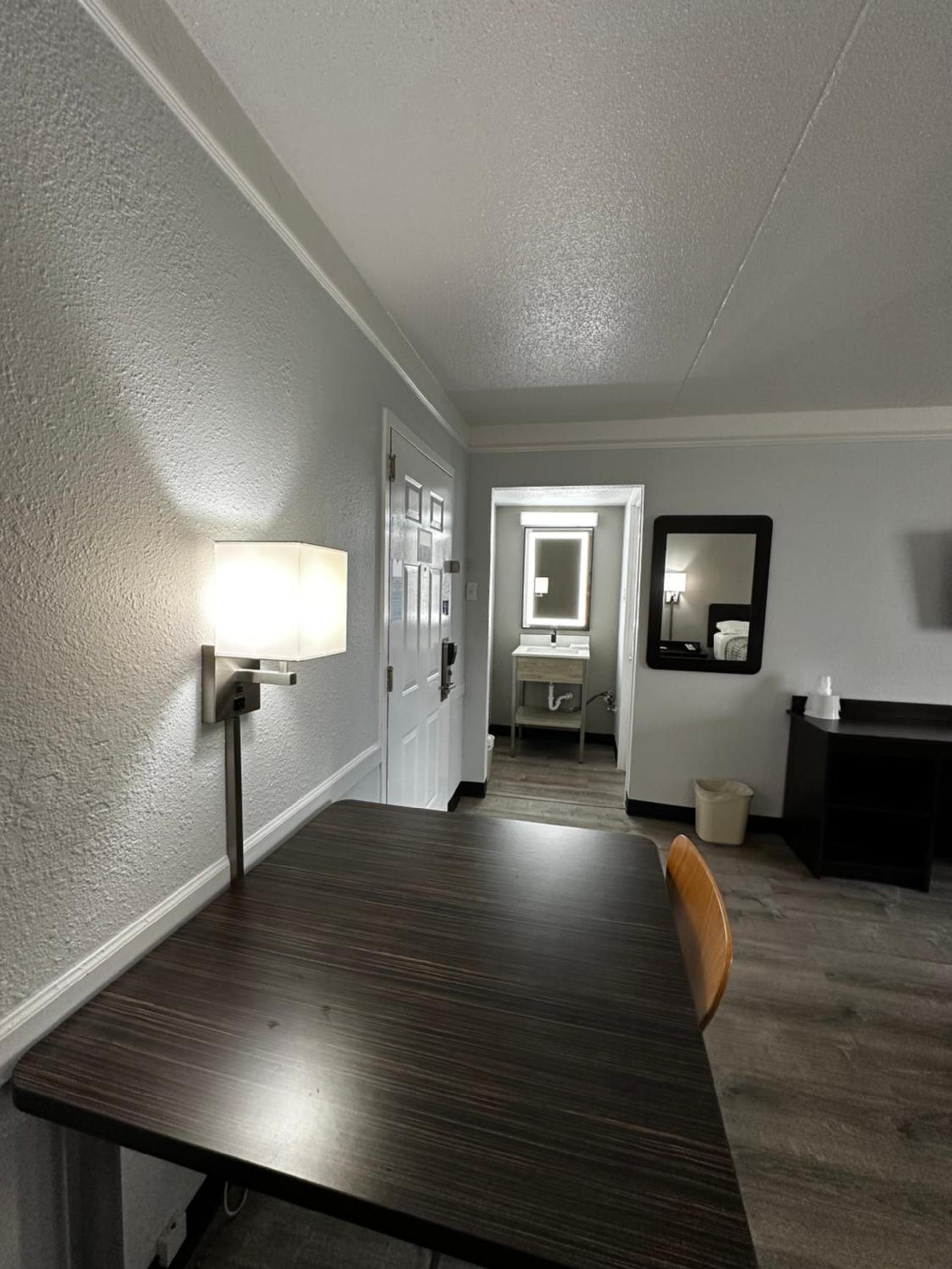 Motel 6-Hazelwood, MO photo 33