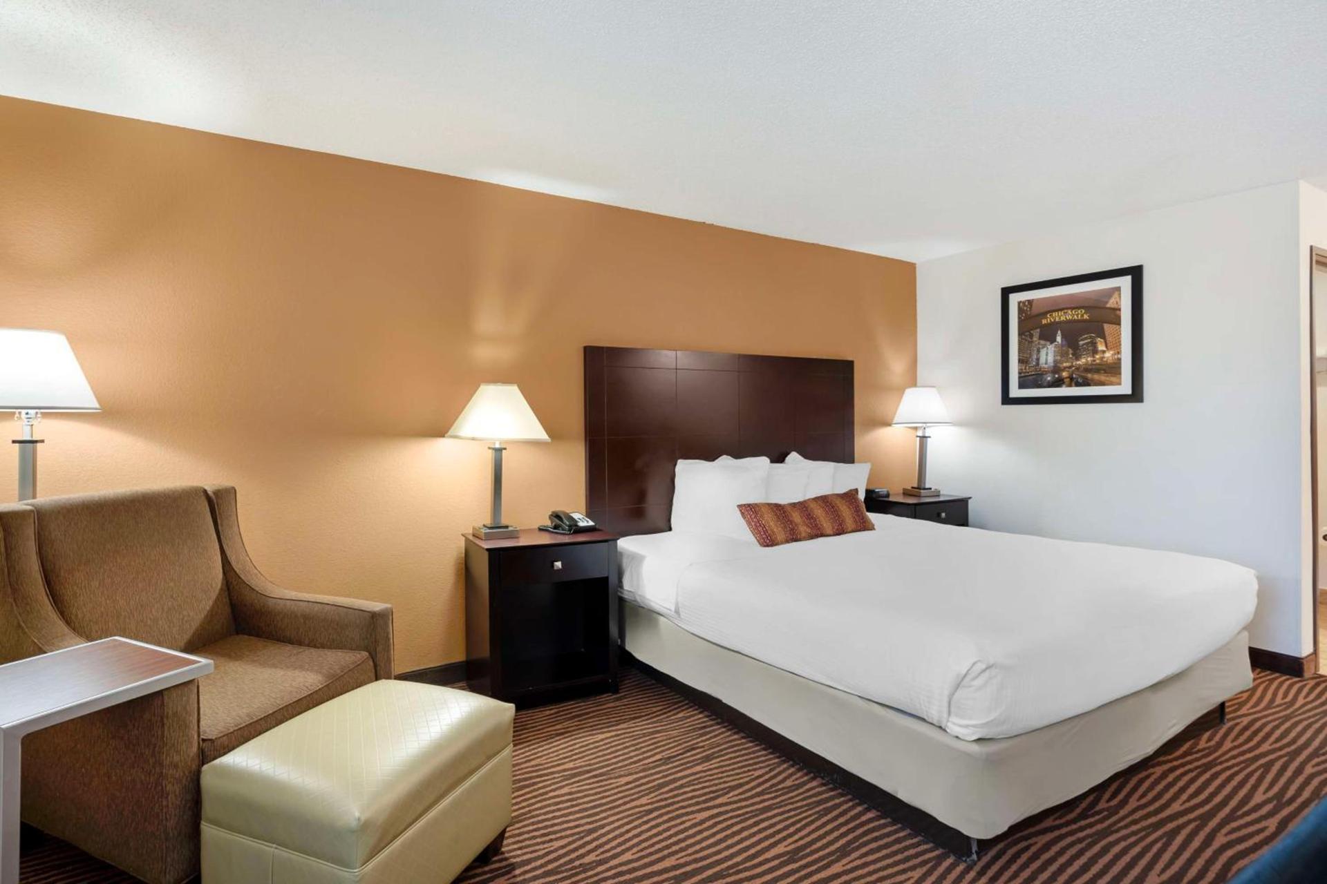 Best Western Des Plaines O'Hare photo 14