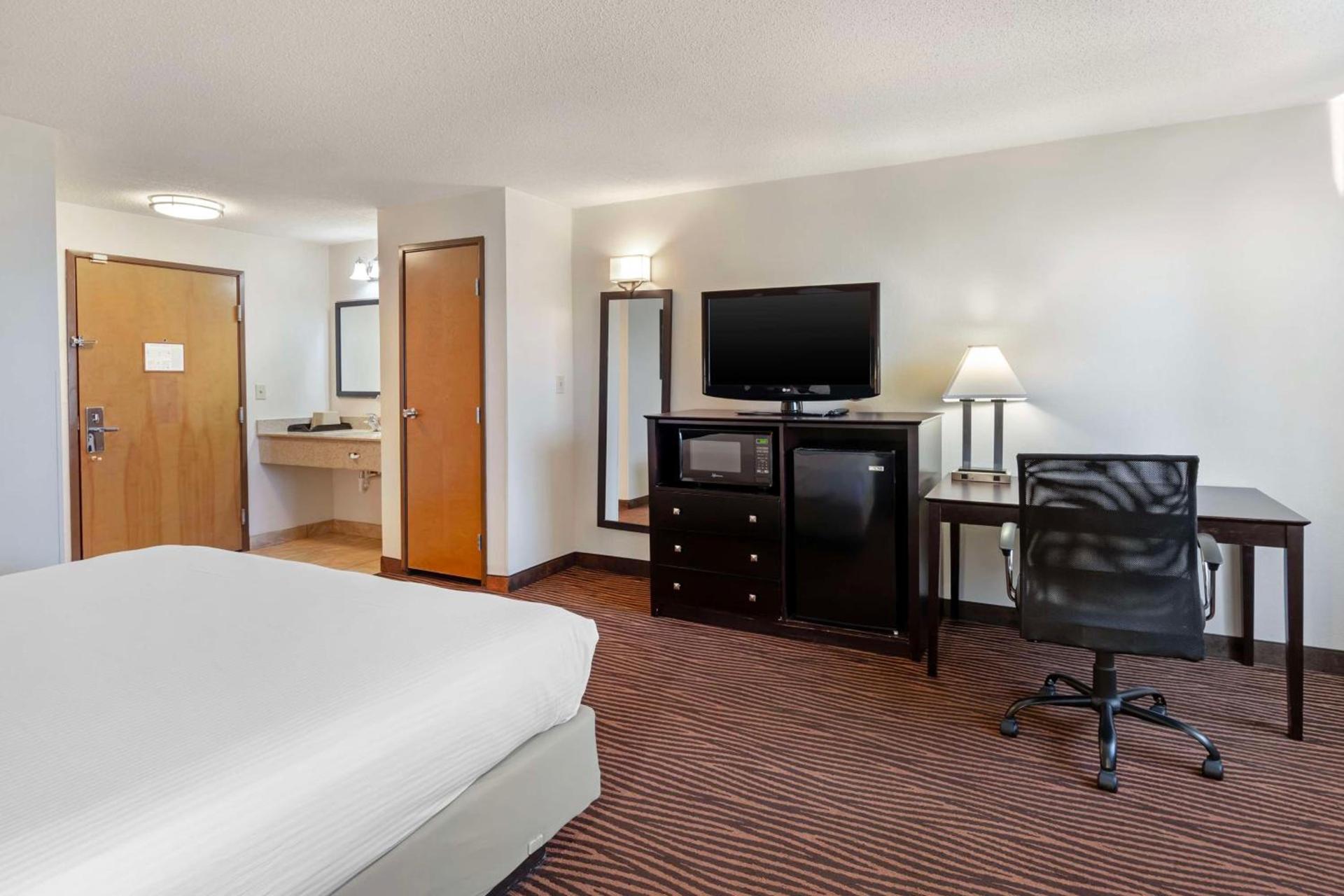 Best Western Des Plaines O'Hare photo 15