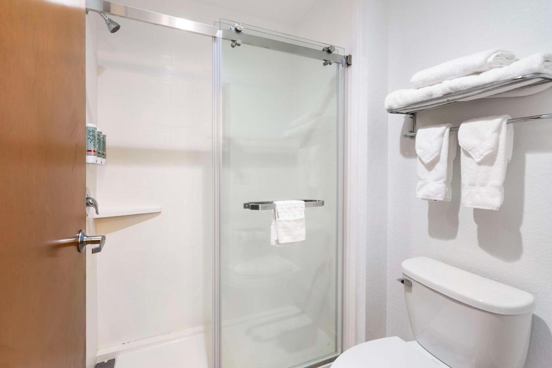 Best Western Des Plaines O'Hare photo 22