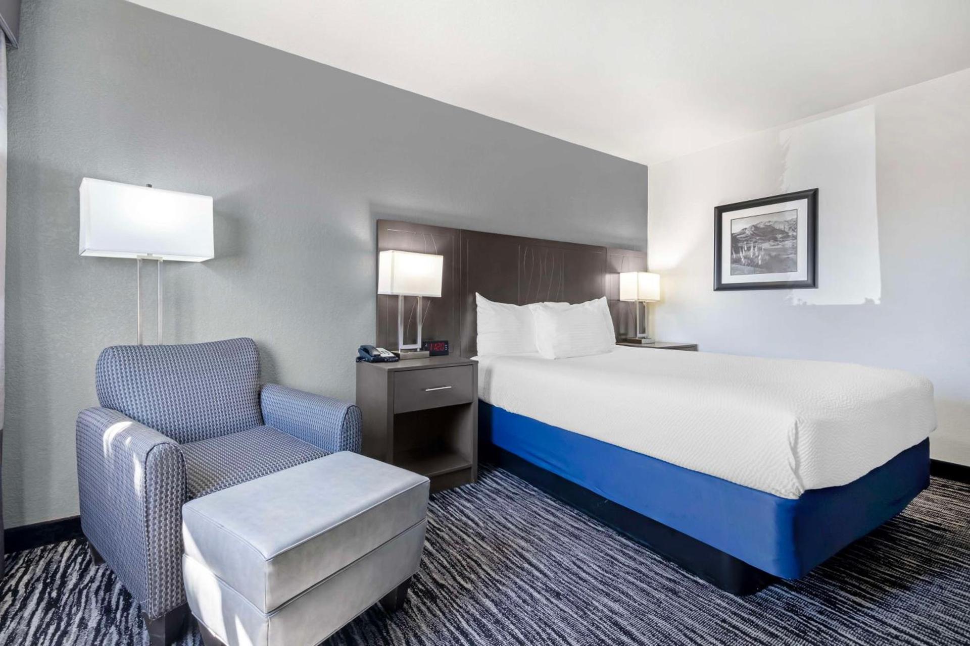 Best Western Santa Fe photo 18
