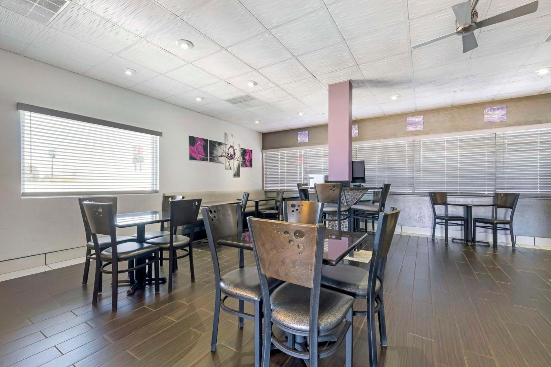Best Western Santa Fe photo 24