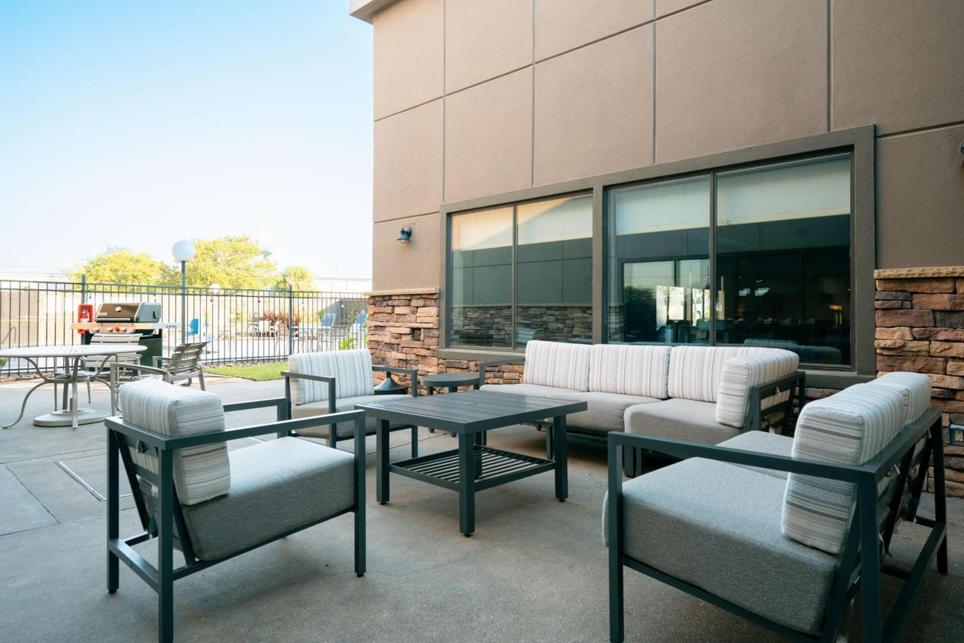Best Western Premier Bryan College Station photo 9