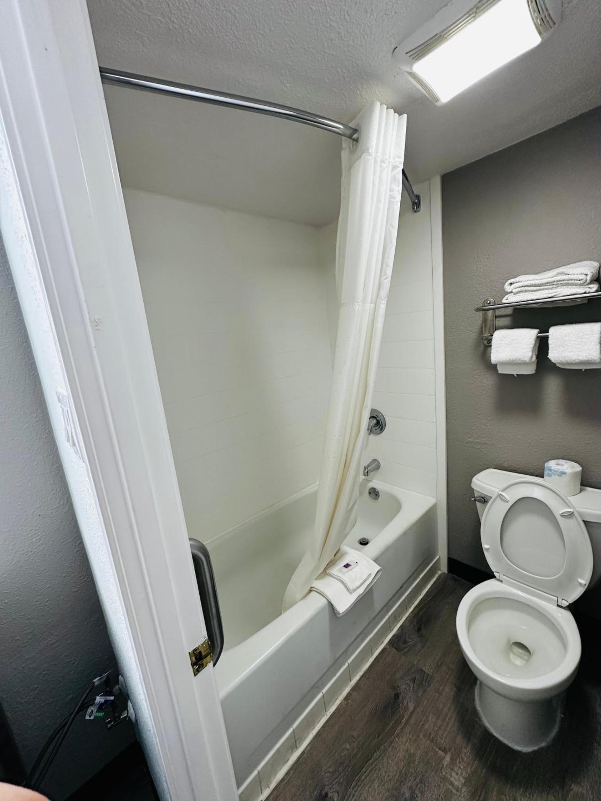 Motel 6-Hazelwood, MO photo 44