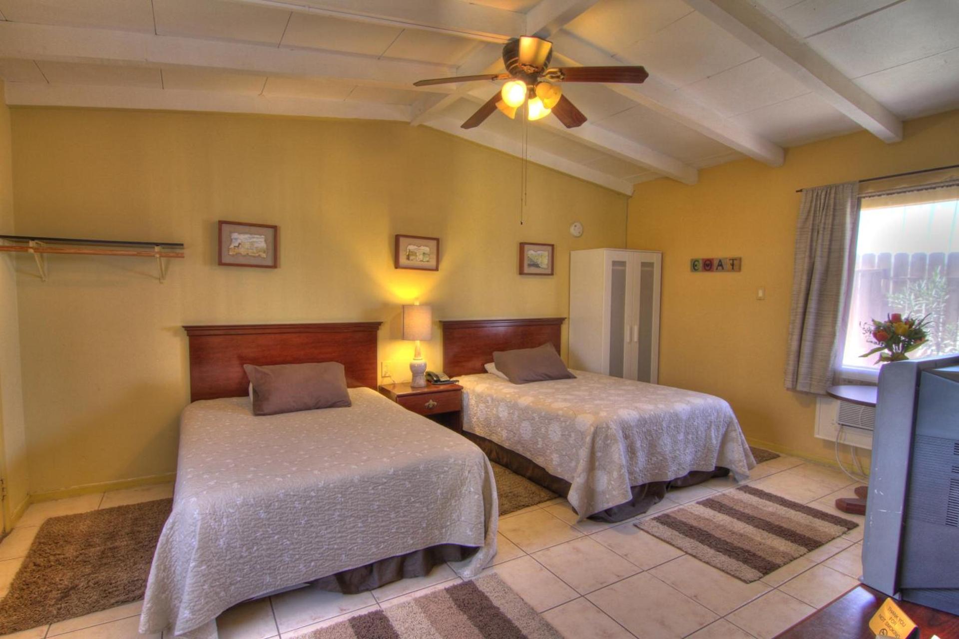 Harmony Motel photo 32