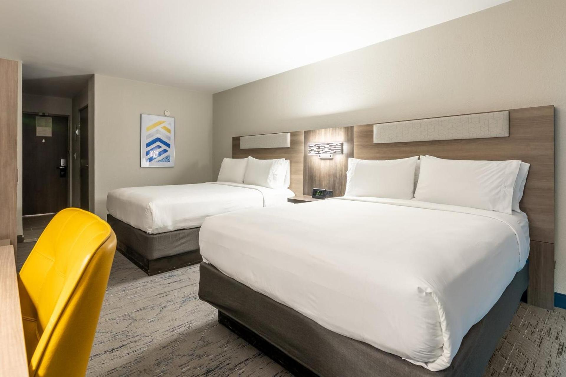 Holiday Inn Express Van Nuys by IHG photo 29