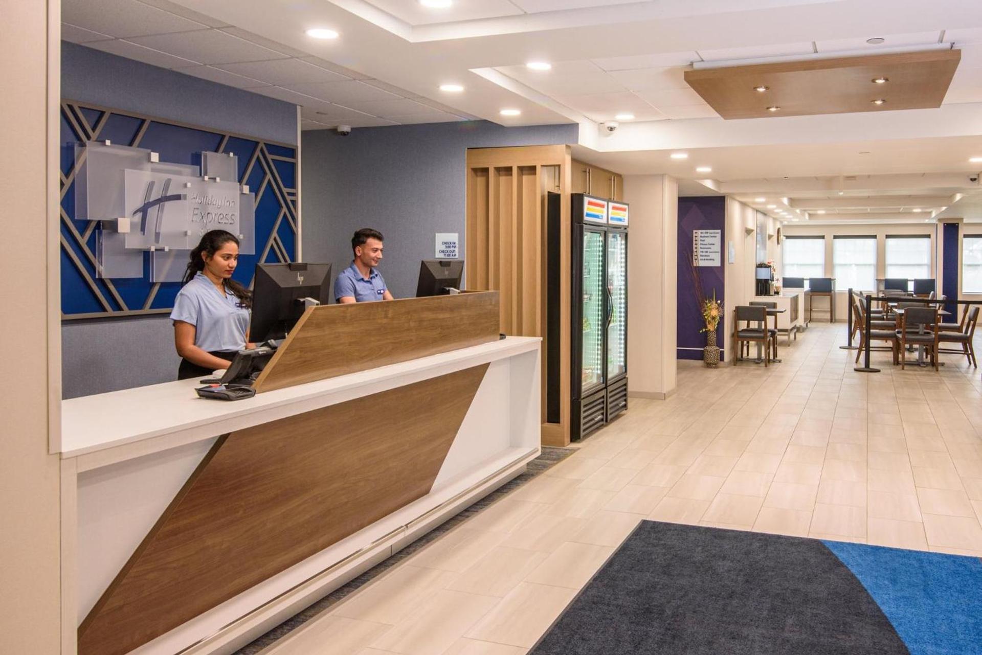 Holiday Inn Express Hotel & Suites Hampton South-Seabrook by IHG photo 63