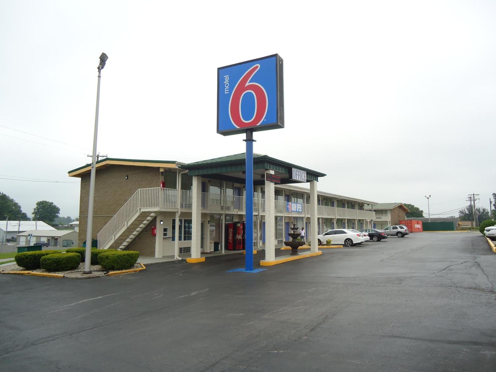 Motel 6-Somerset, KY photo 9