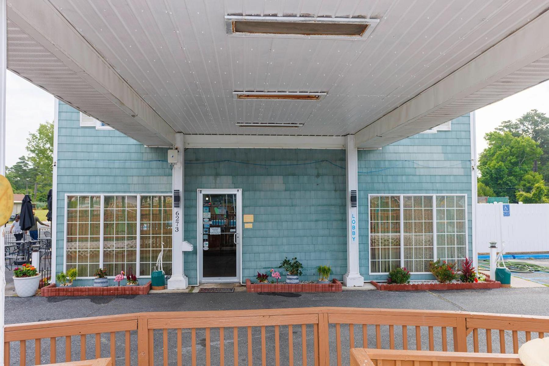 Atlantic Shores Inn and Suites photo 49