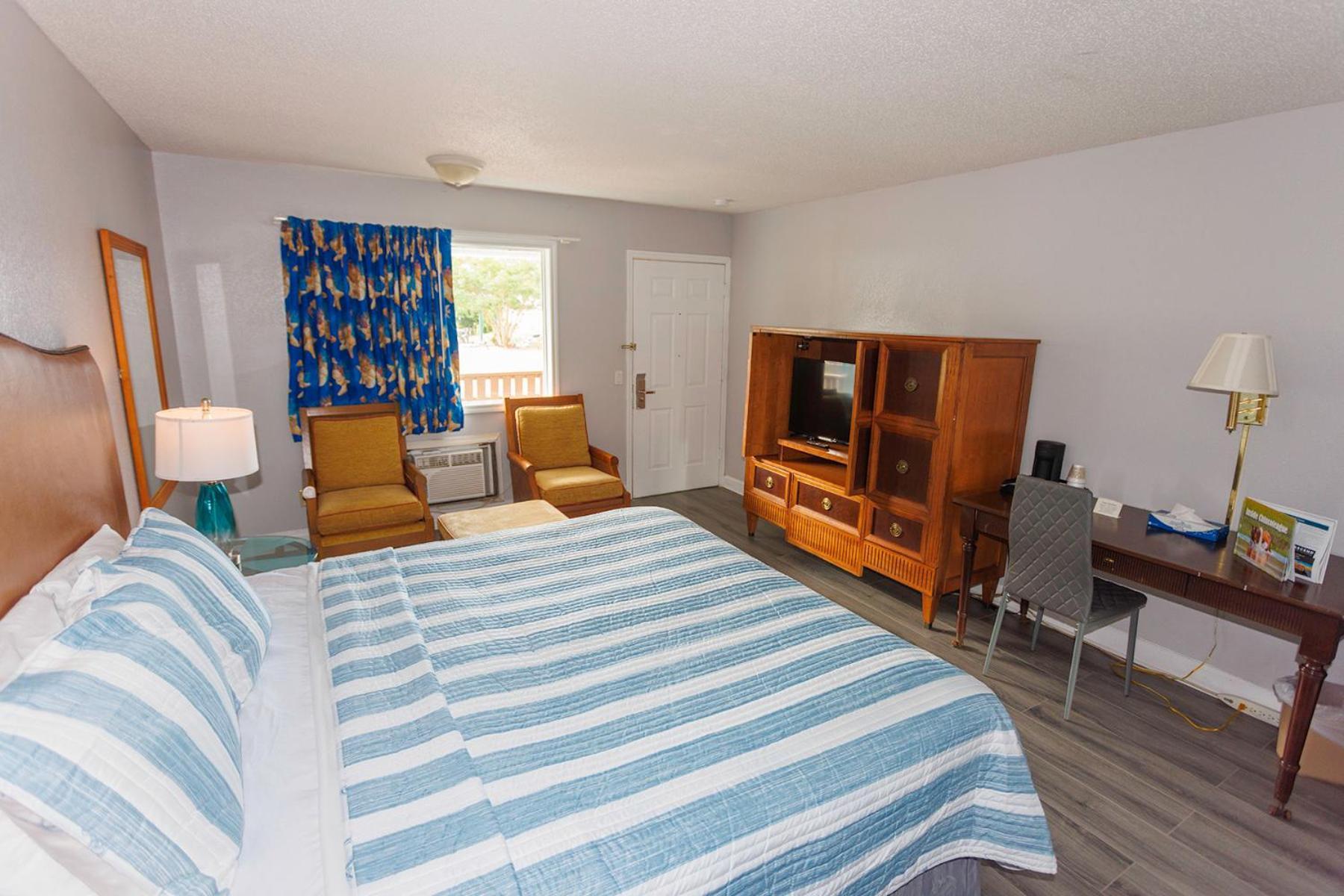 Atlantic Shores Inn and Suites photo 11