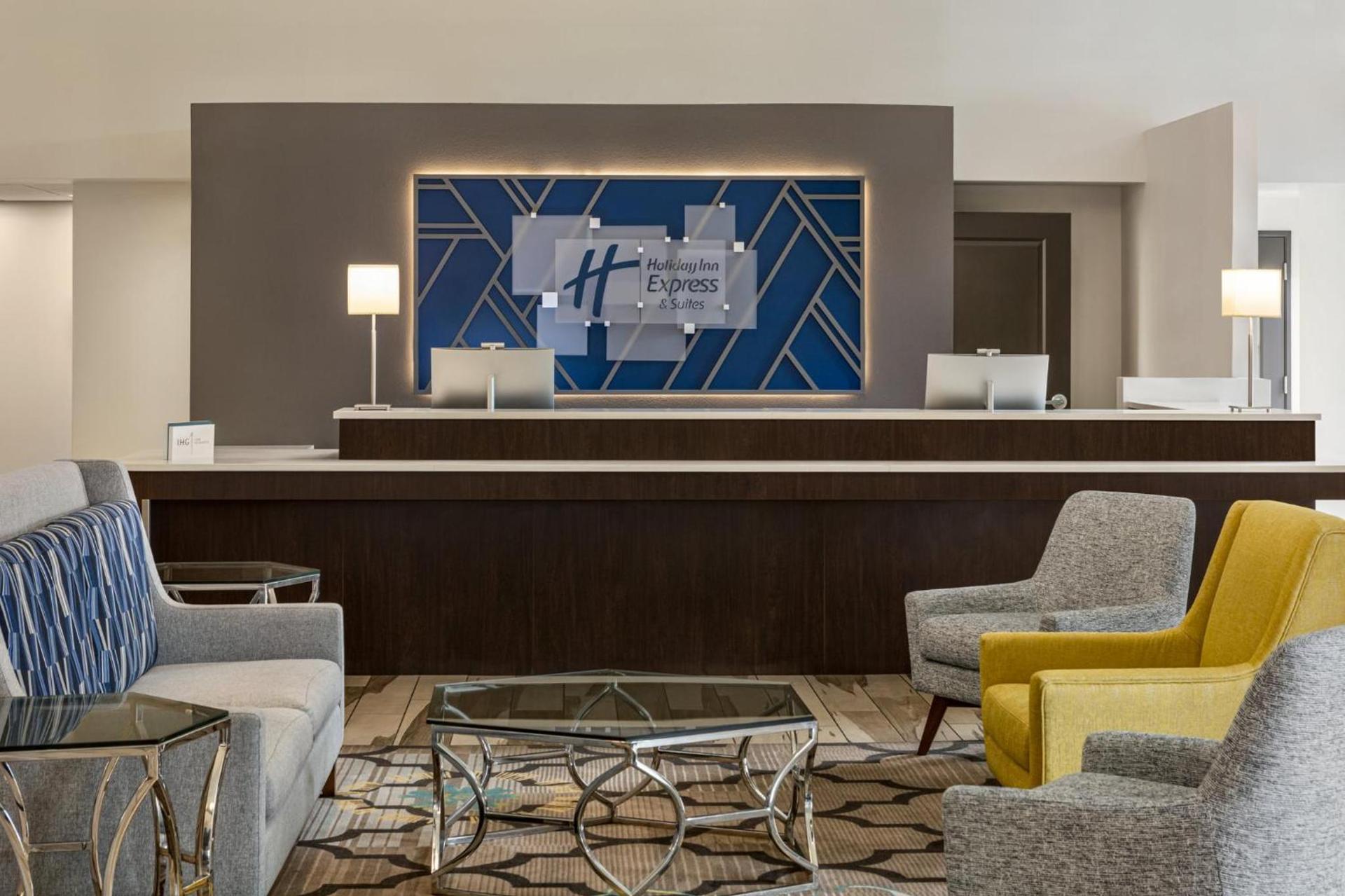 Holiday Inn Express & Suites Colorado Springs Central by IHG photo 66