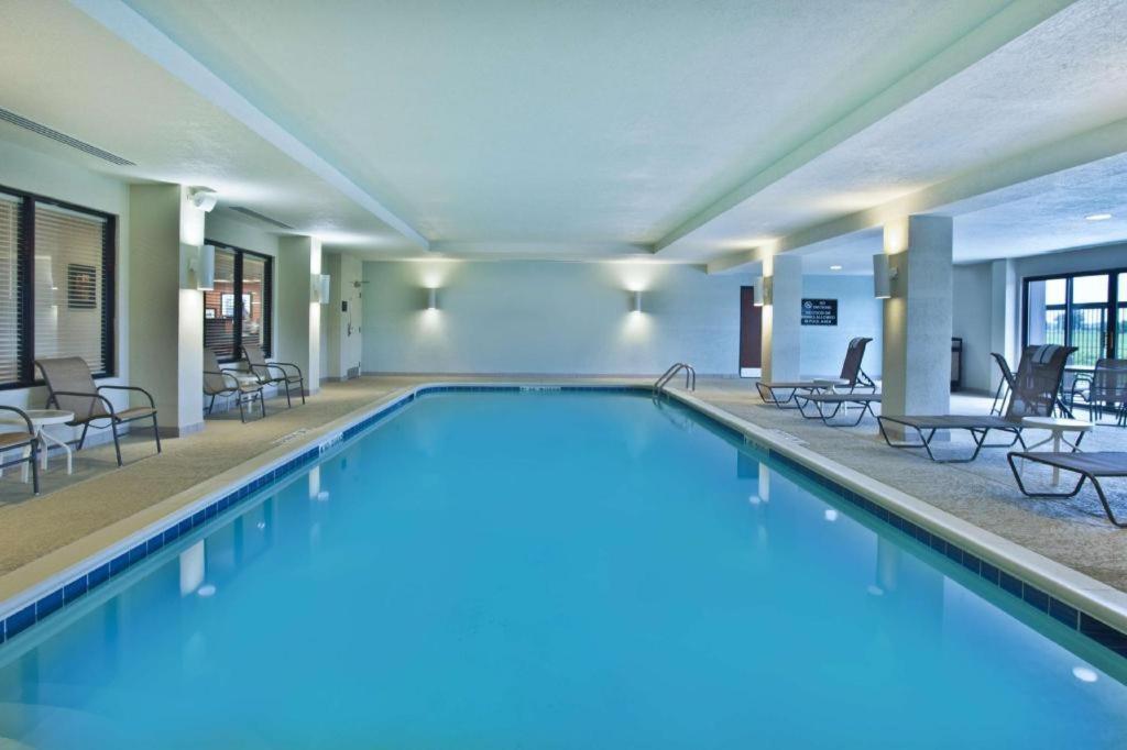Hampton Inn Anderson photo 3