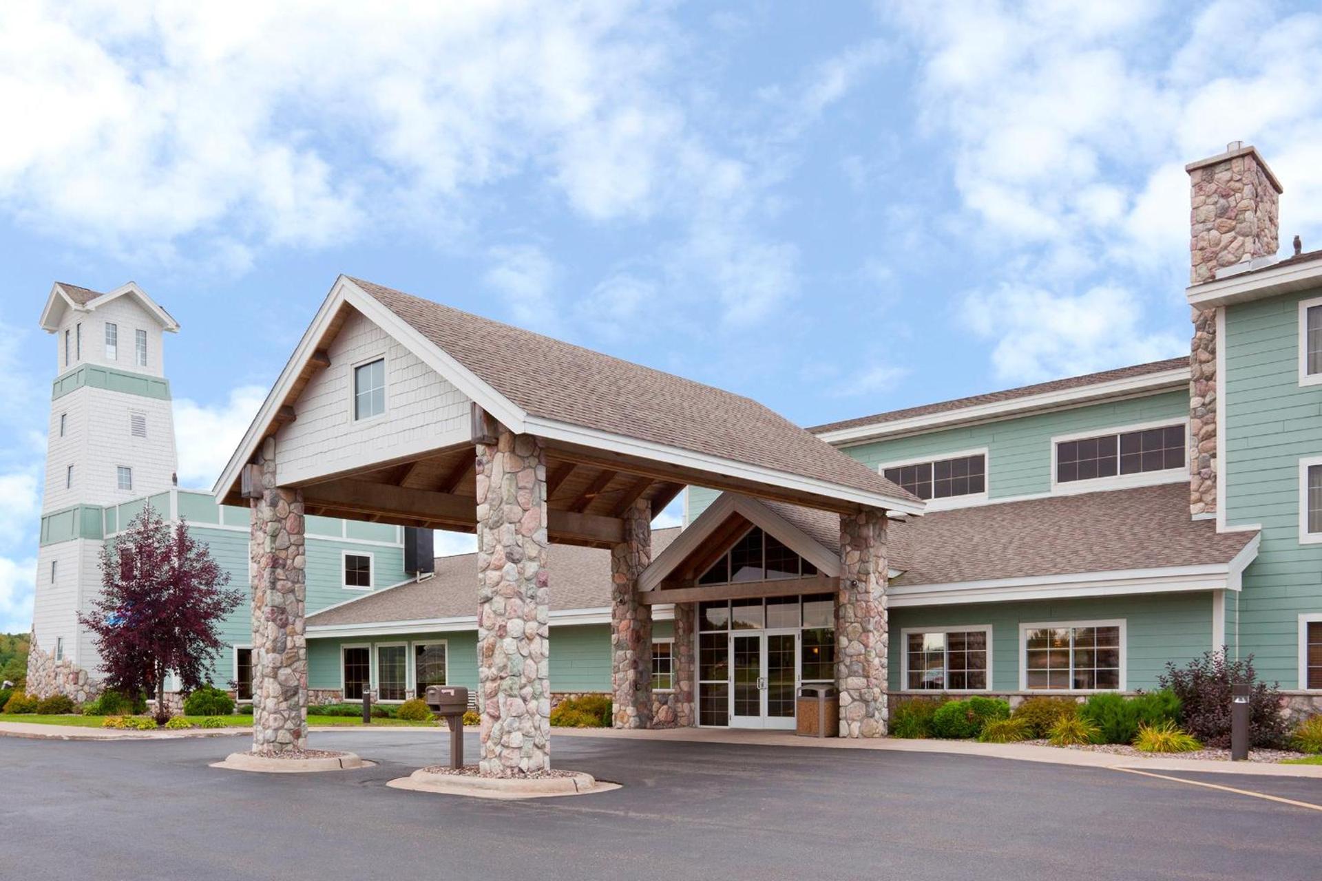 AmericInn by Wyndham Wetmore Munising photo 22
