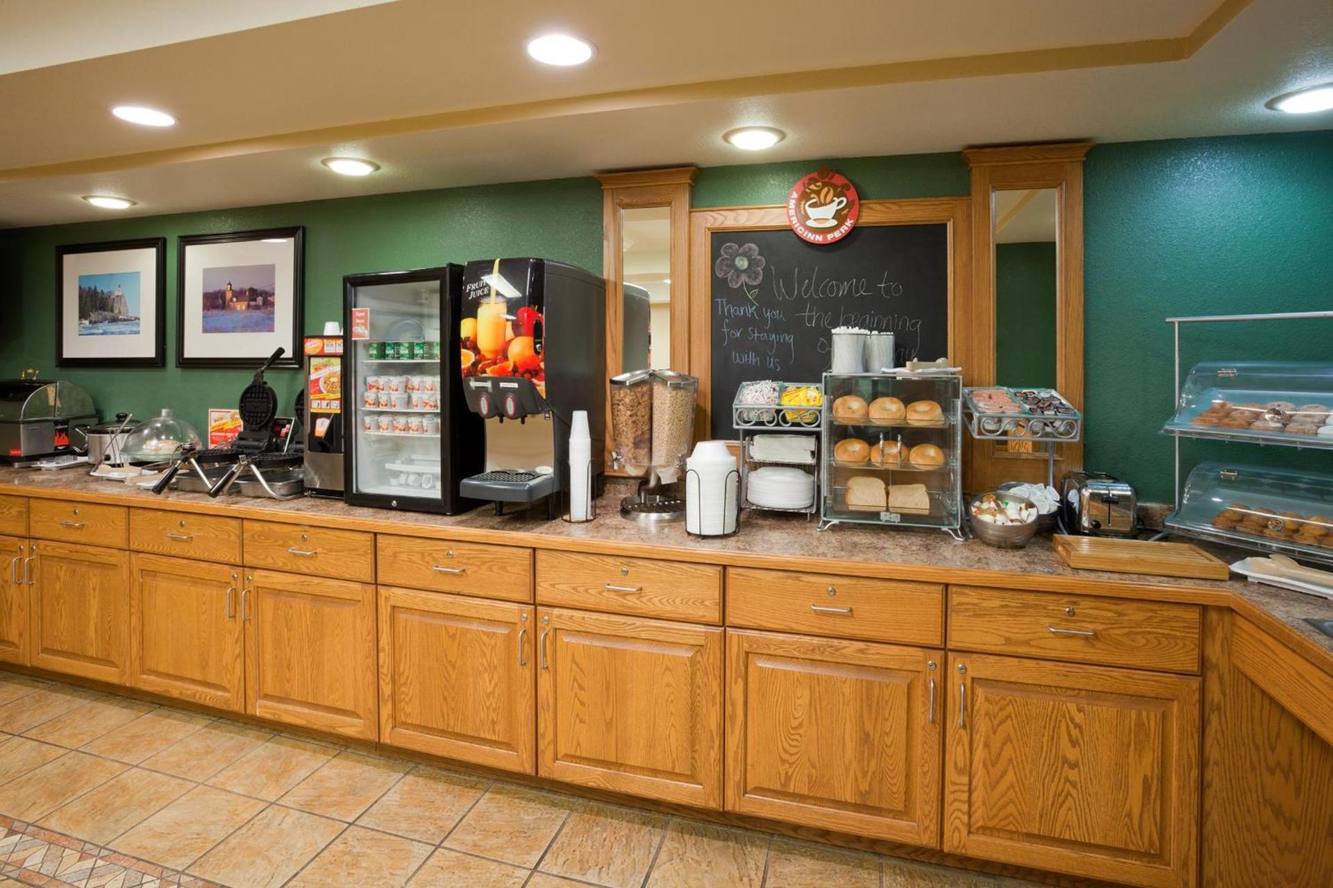 AmericInn by Wyndham Wetmore Munising photo 29