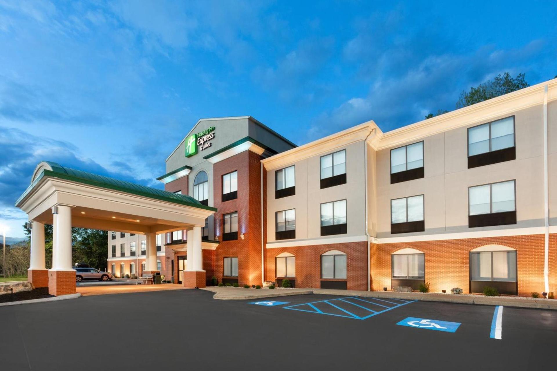 Holiday Inn Express Hotel & Suites Dubois by IHG — hotel in DuBois