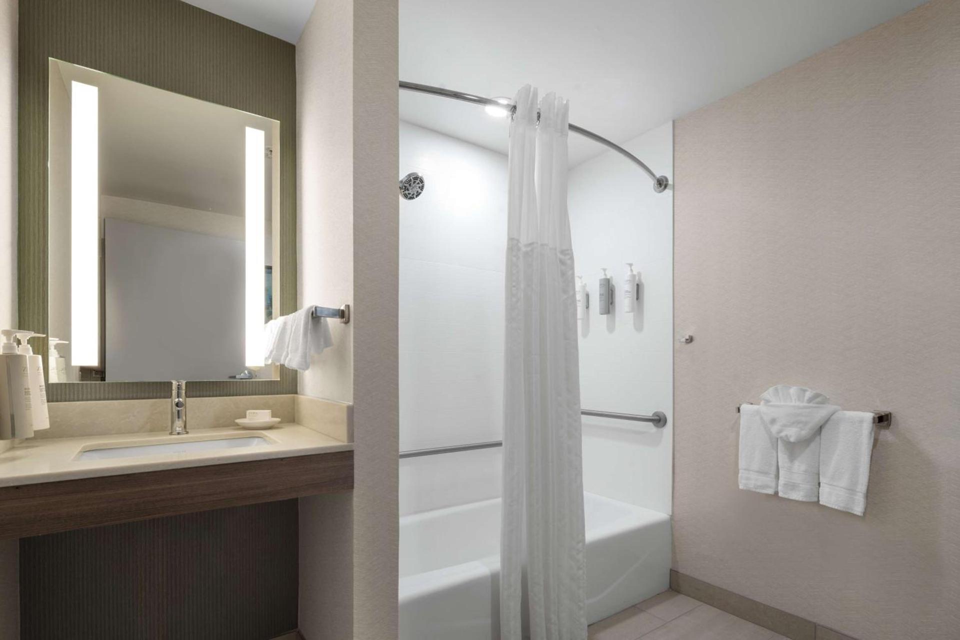 Hilton Garden Inn Rock Hill photo 16