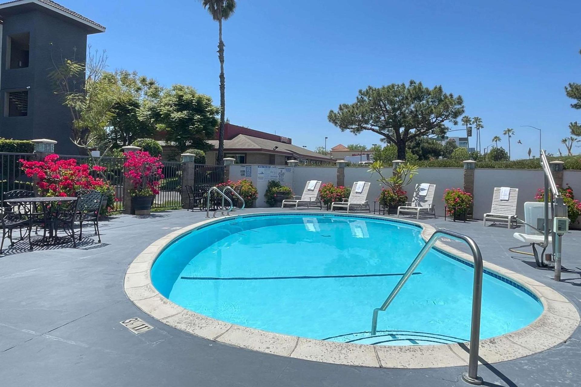 Quality Inn Ontario Airport Convention Center photo 30