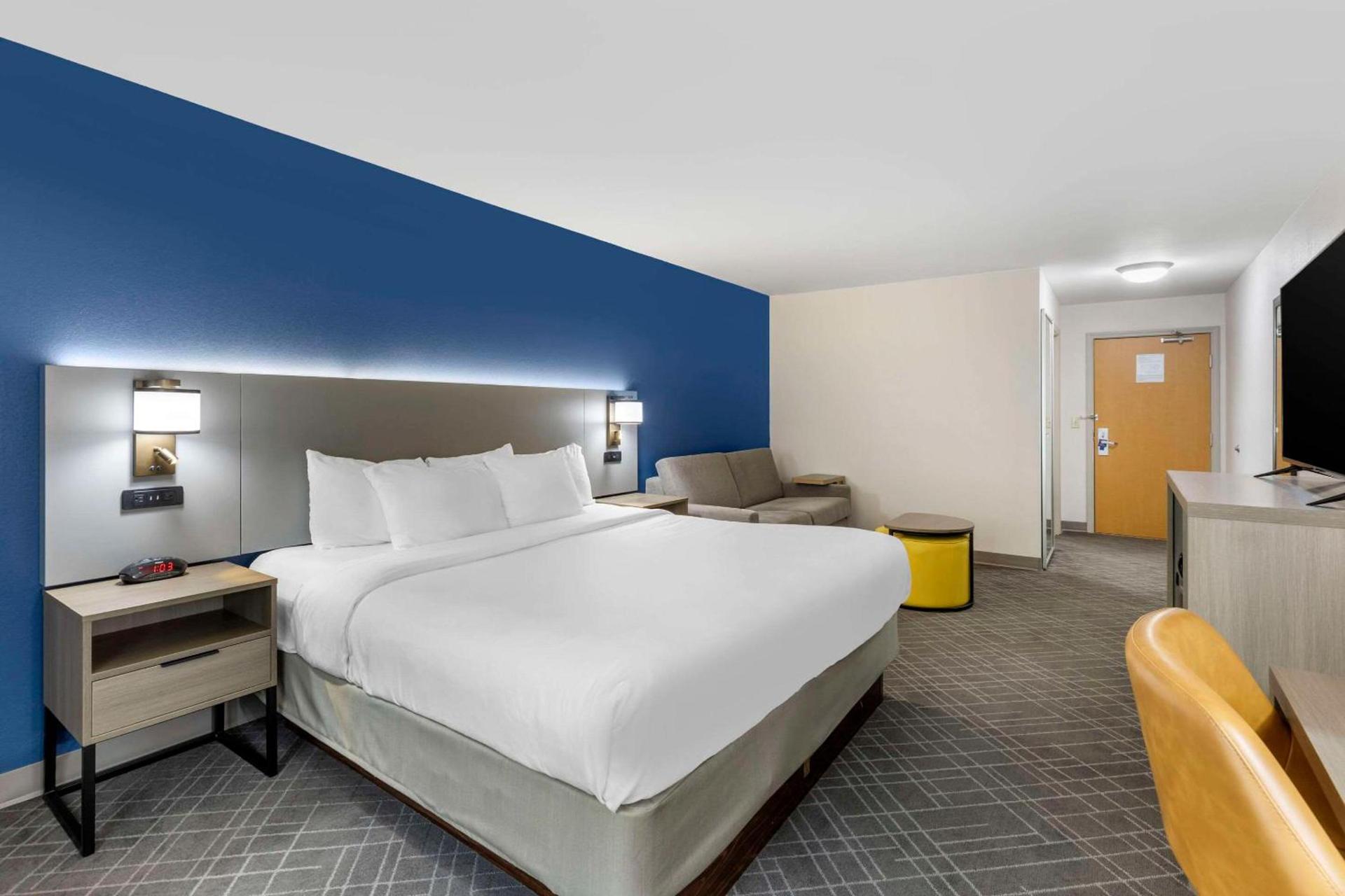 Comfort Inn & Suites Glenwood Springs On The River photo 41