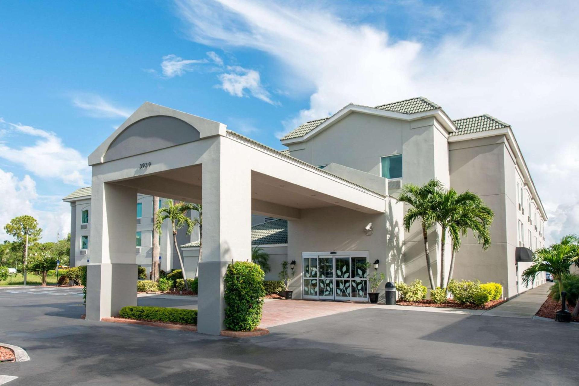 Sleep Inn Clearwater-St Petersburg — hotel in Clearwater
