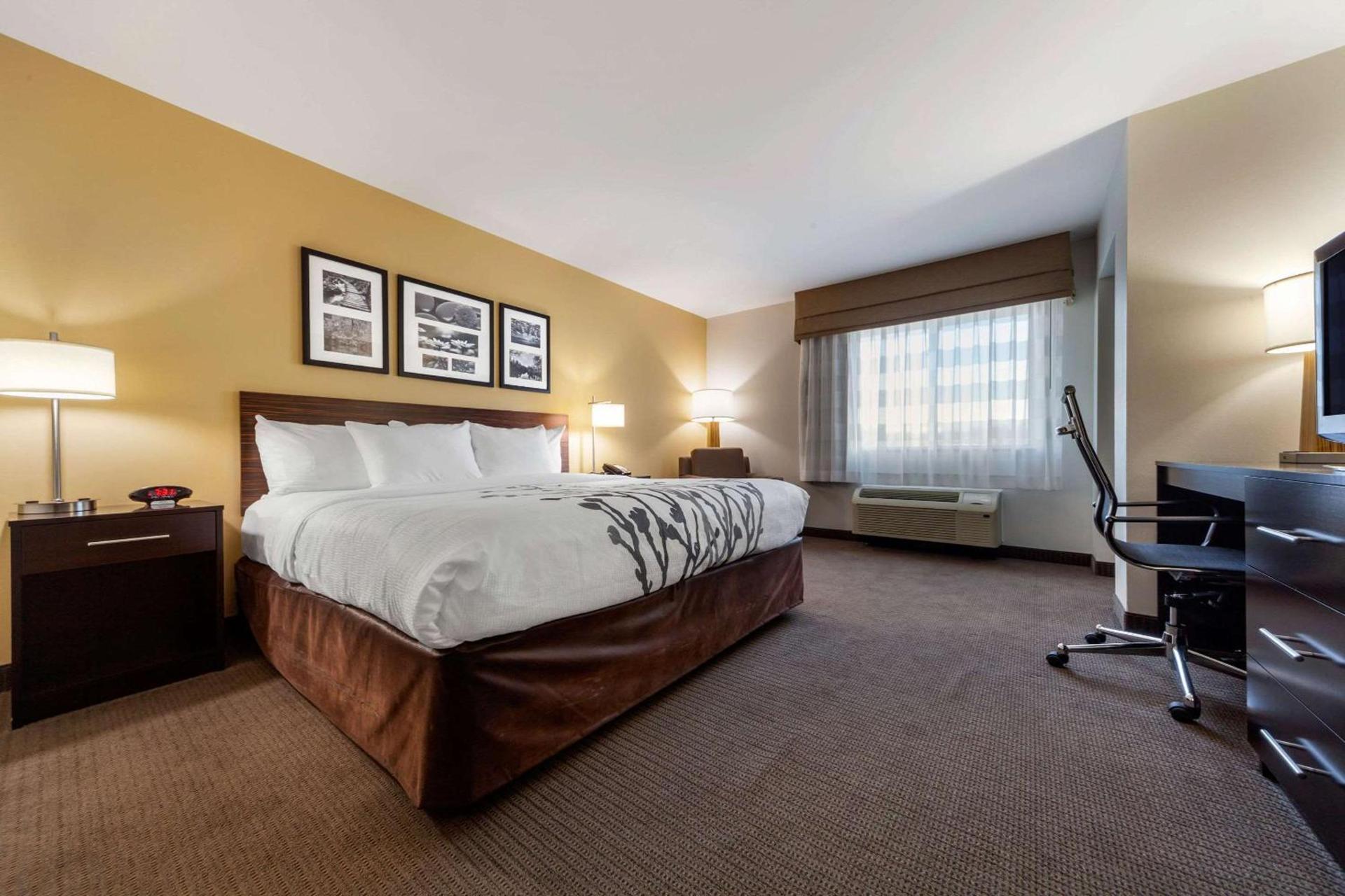 Sleep Inn & Suites Bismarck I-94 photo 8