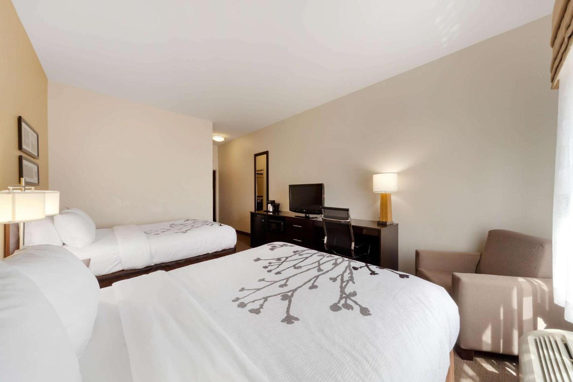 Sleep Inn & Suites Bismarck I-94 photo 22
