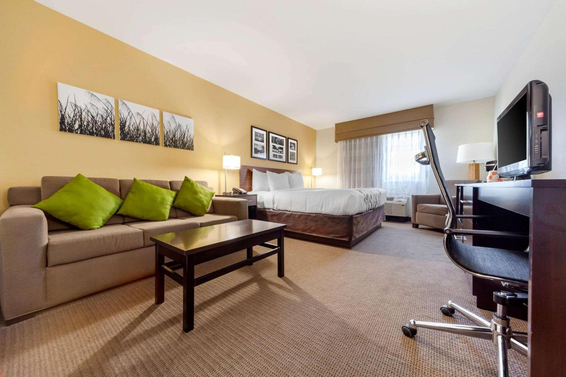 Sleep Inn & Suites Bismarck I-94 photo 26