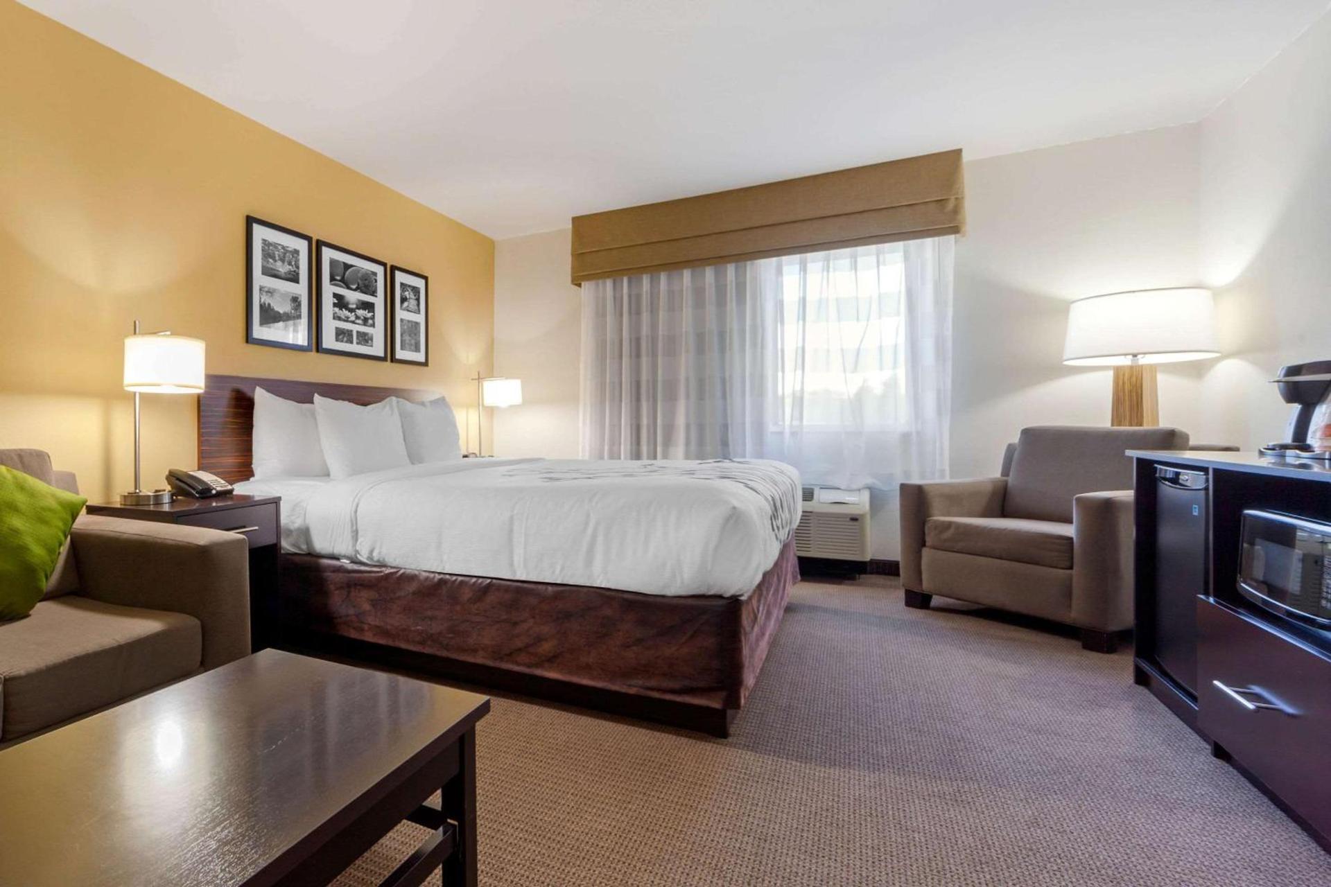 Sleep Inn & Suites Bismarck I-94 photo 29