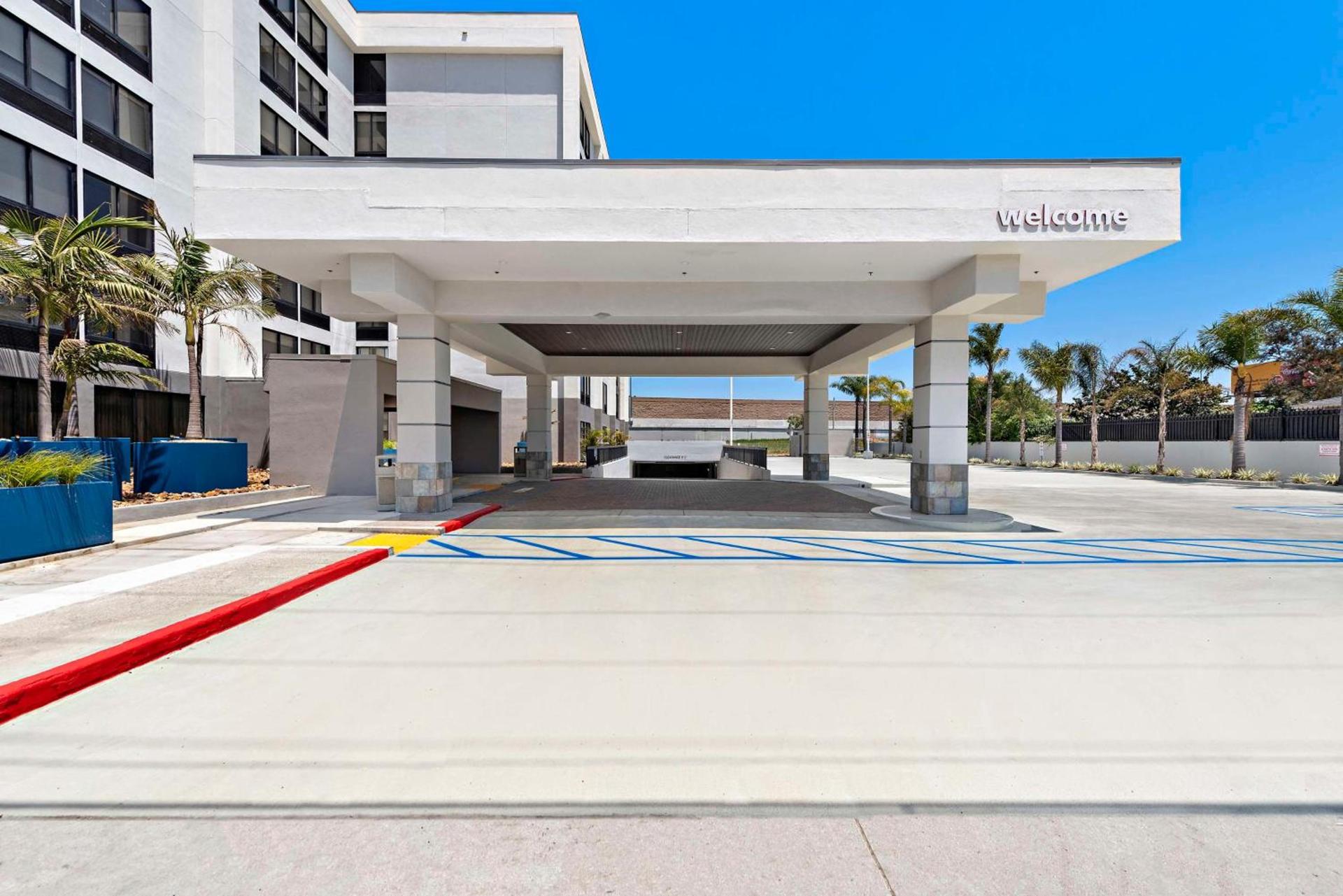 Hampton Inn by Hilton Los Angeles Airport LAX photo 21