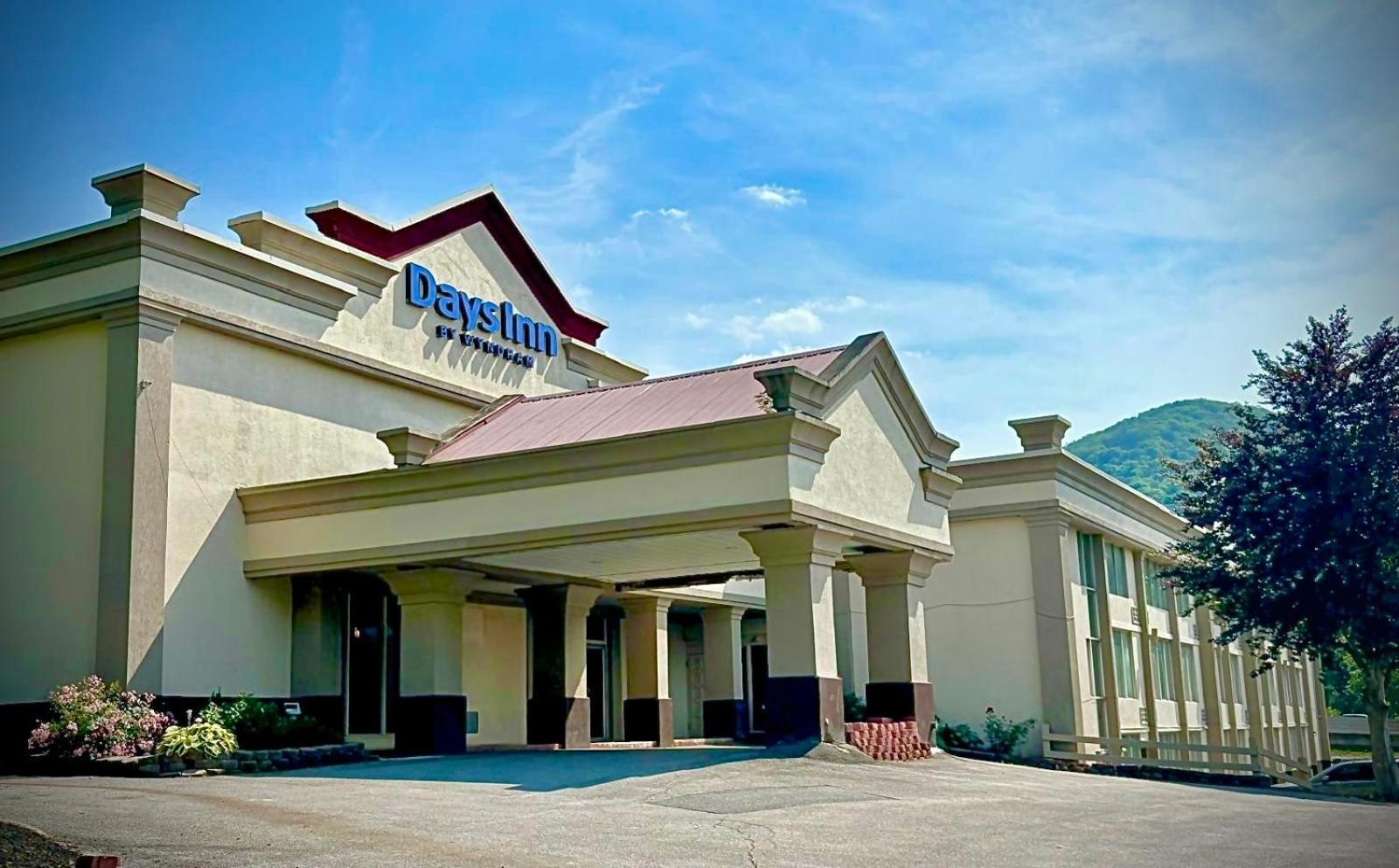 Days Inn by Wyndham Williamsport — hotel in Williamsport