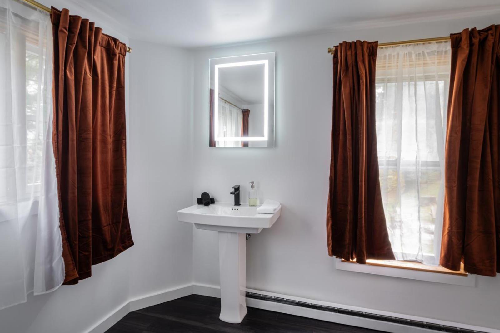 Town House Lodge photo 28