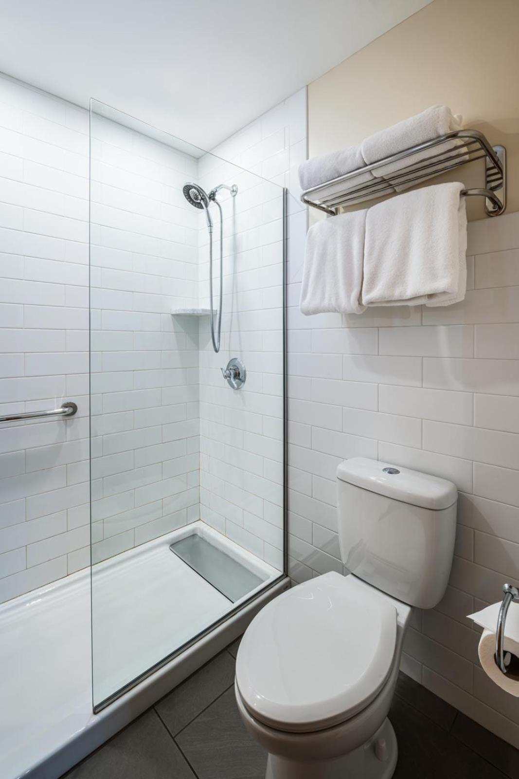 Town House Lodge photo 7