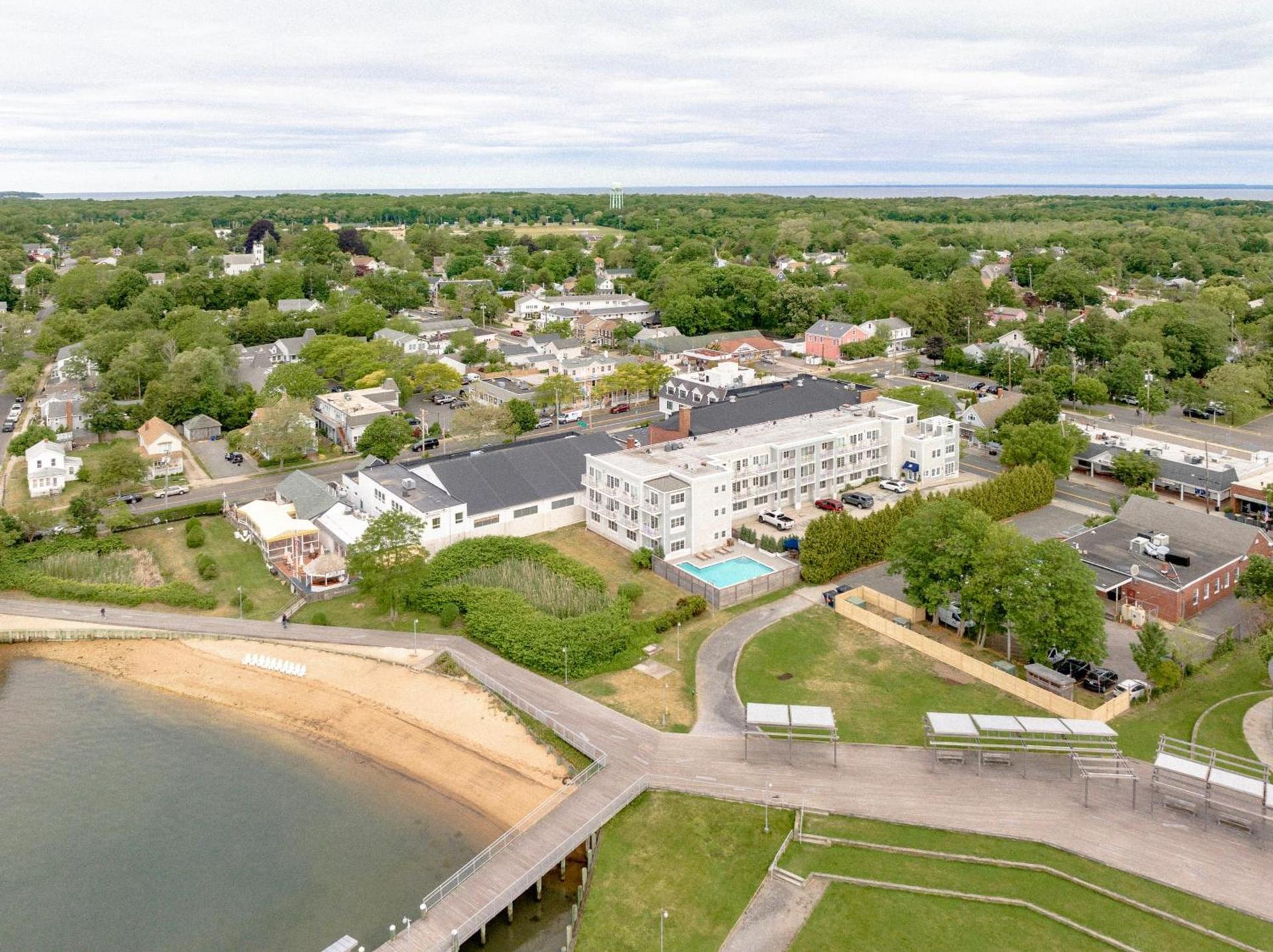 The Harbor Front Inn photo 72