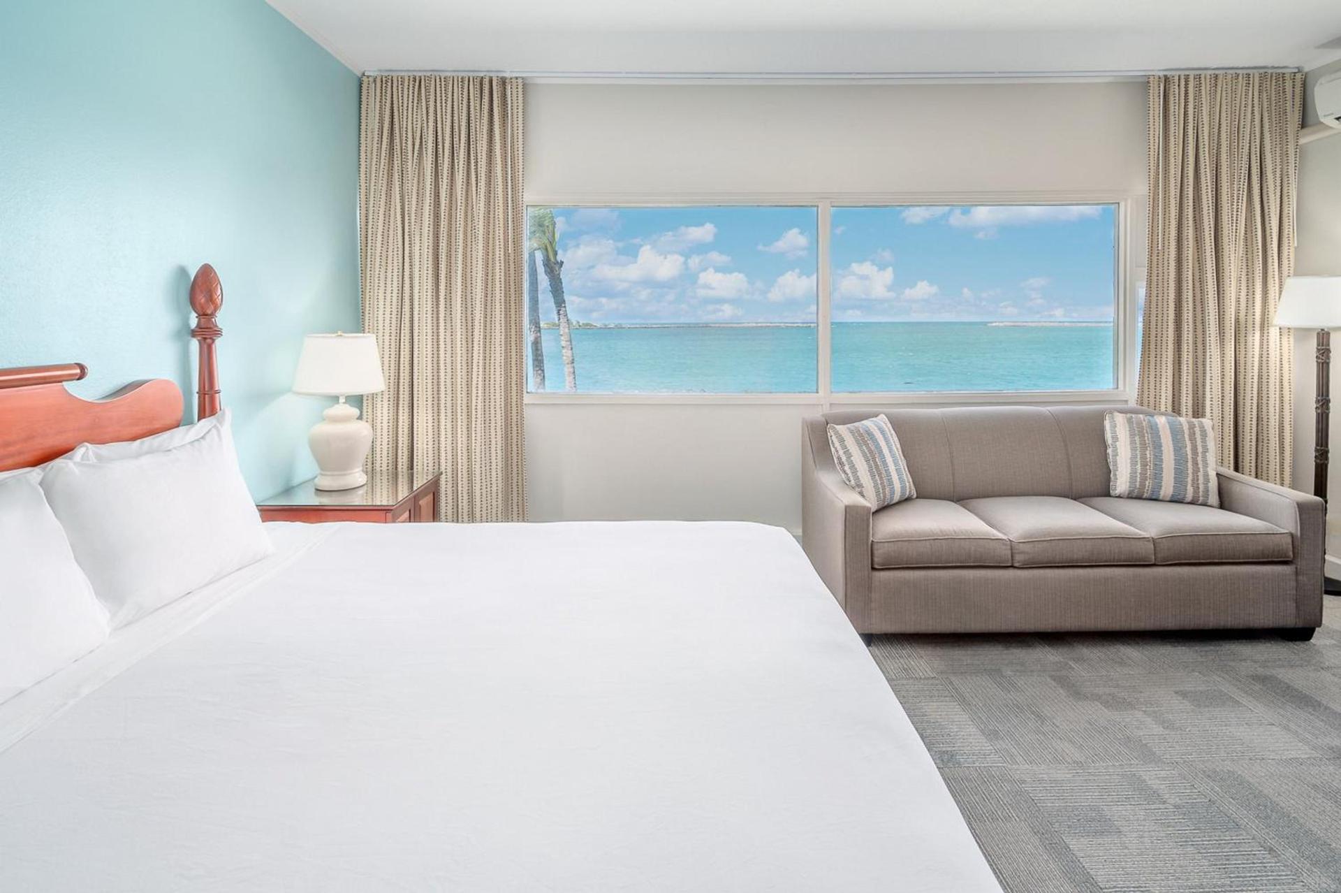 Maui Beach Hotel photo 20