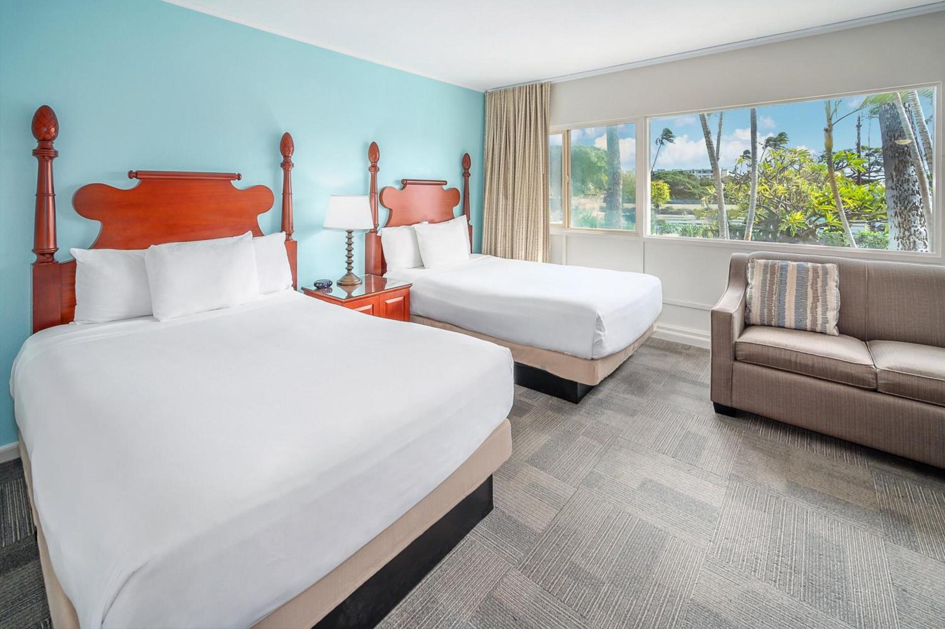 Maui Beach Hotel photo 39