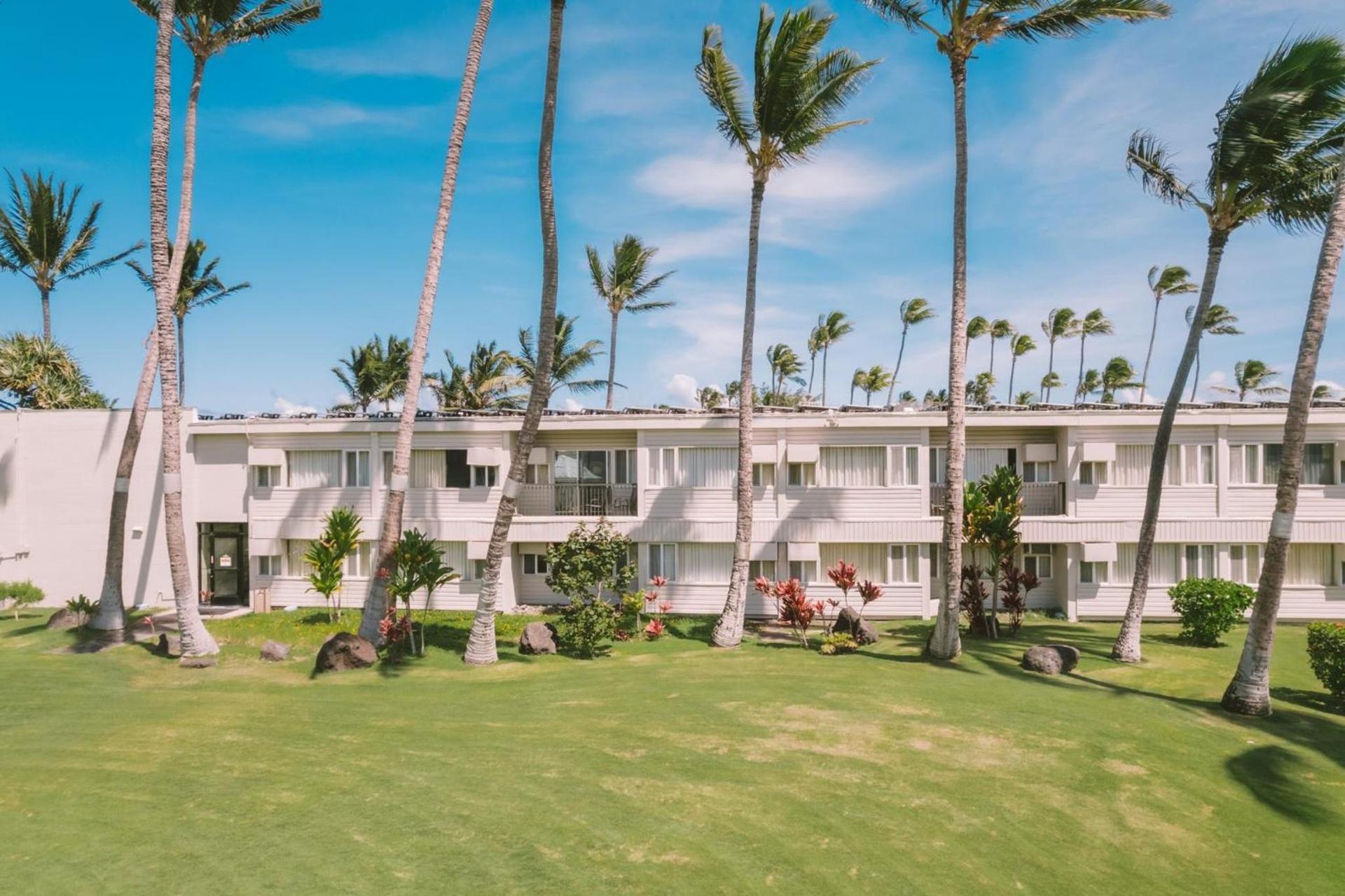 Maui Beach Hotel photo 75