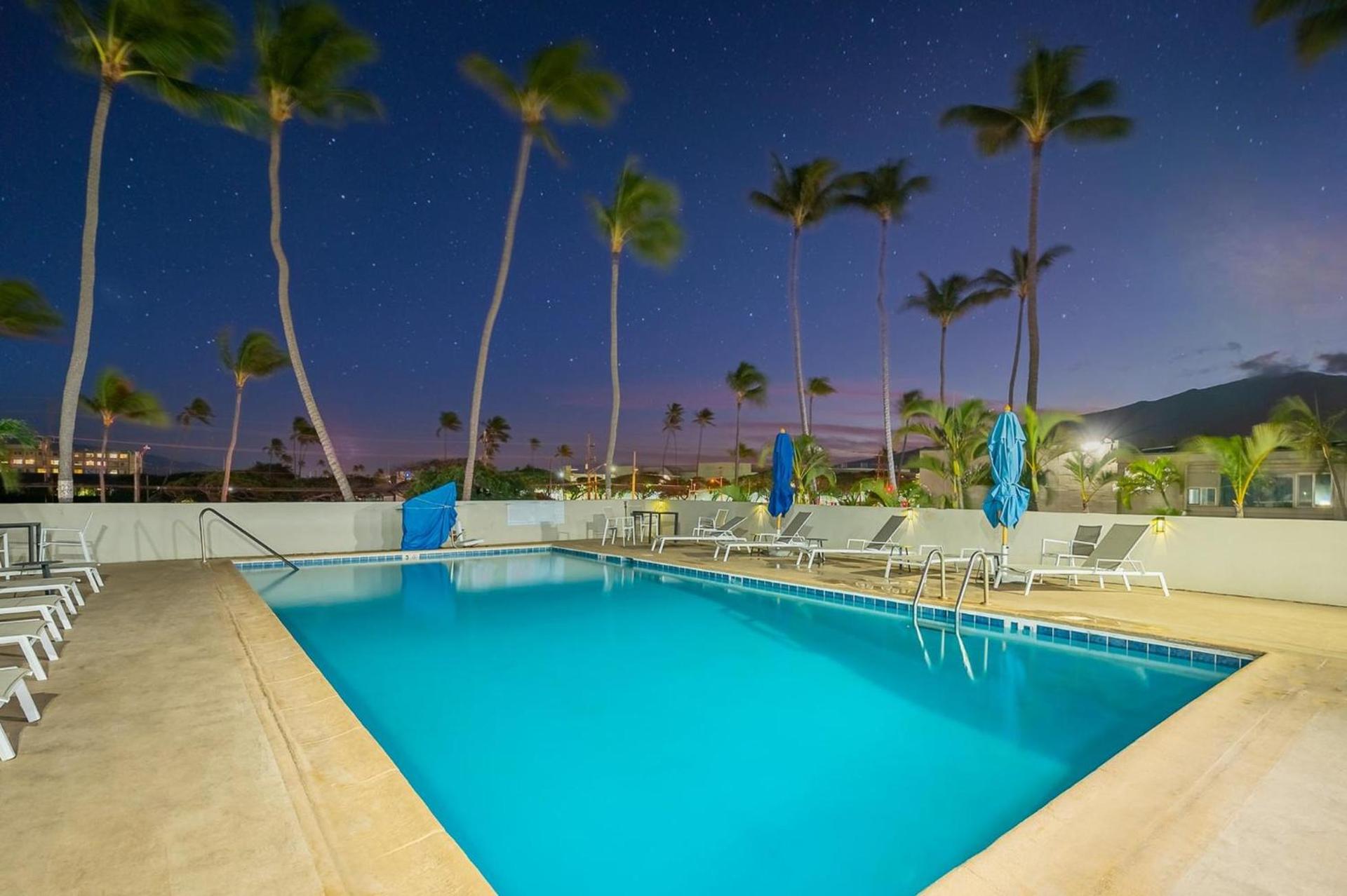 Maui Beach Hotel photo 56