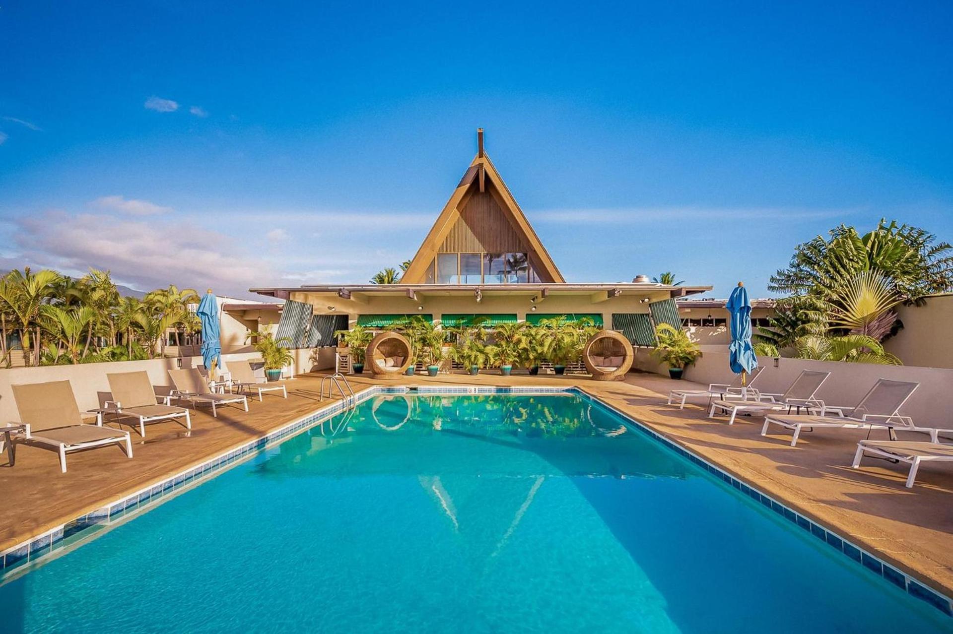 Maui Beach Hotel photo 5