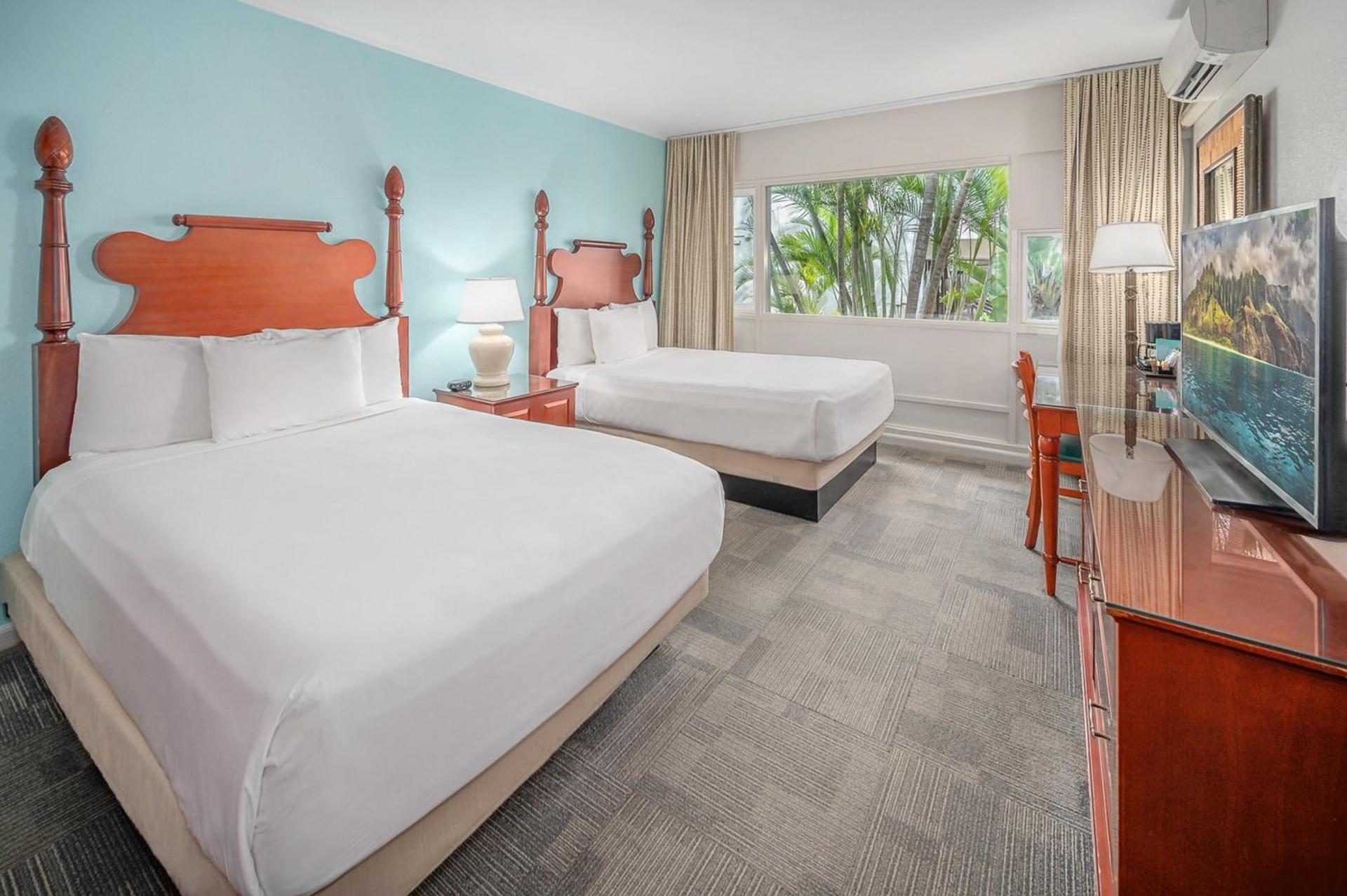 Maui Beach Hotel photo 34