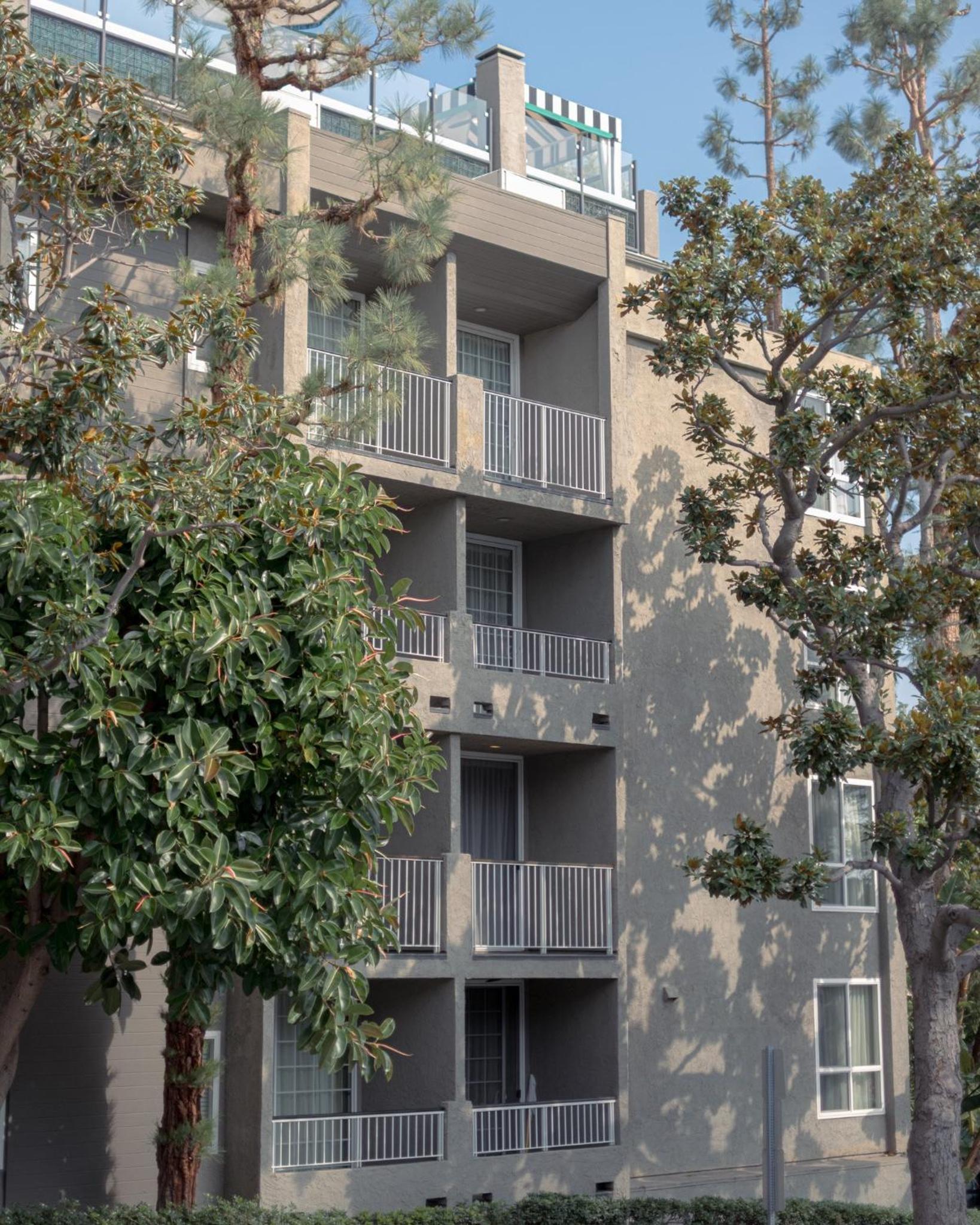 Chamberlain West Hollywood photo 6